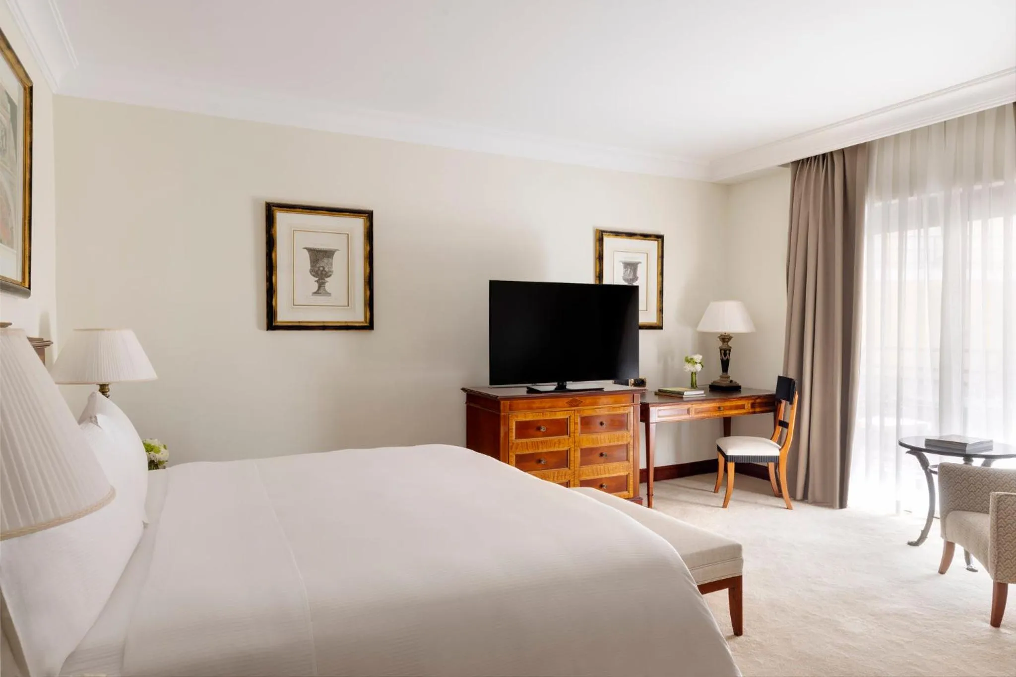 Photo of the whole room, Bed in InterContinental Madrid by IHG