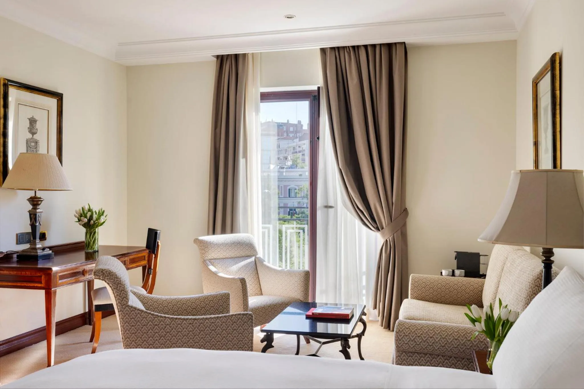 Bedroom in InterContinental Madrid by IHG