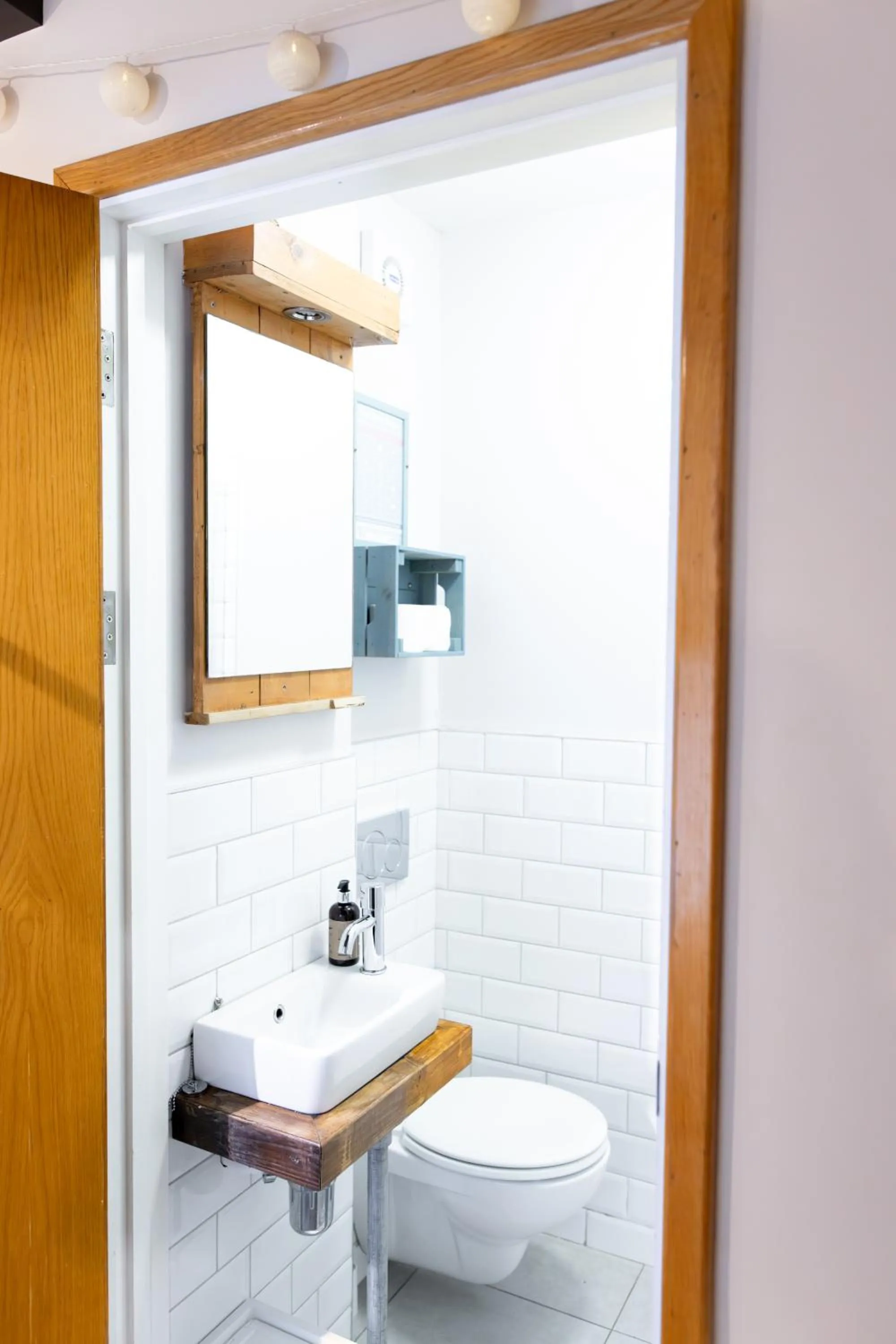 Toilet in The Nest Boutique Hostel