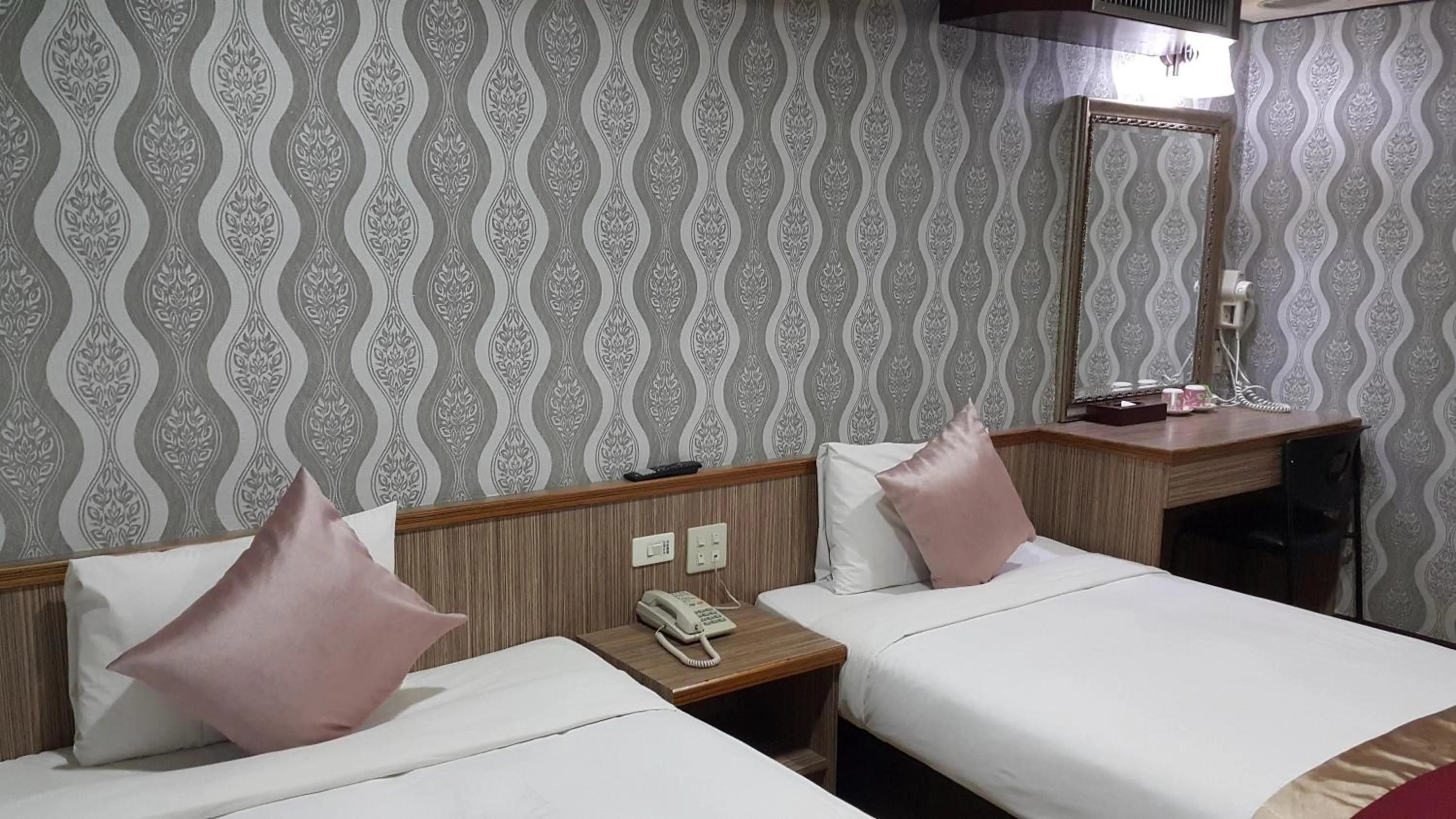 Photo of the whole room, Bed in Mei Hua Hotel