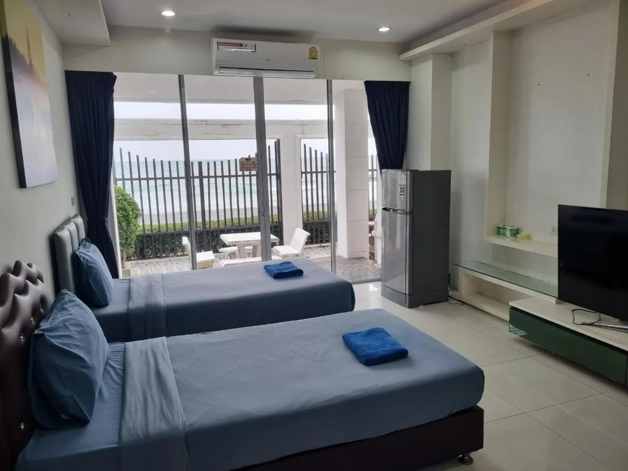 Bed in Banchaitalay Room