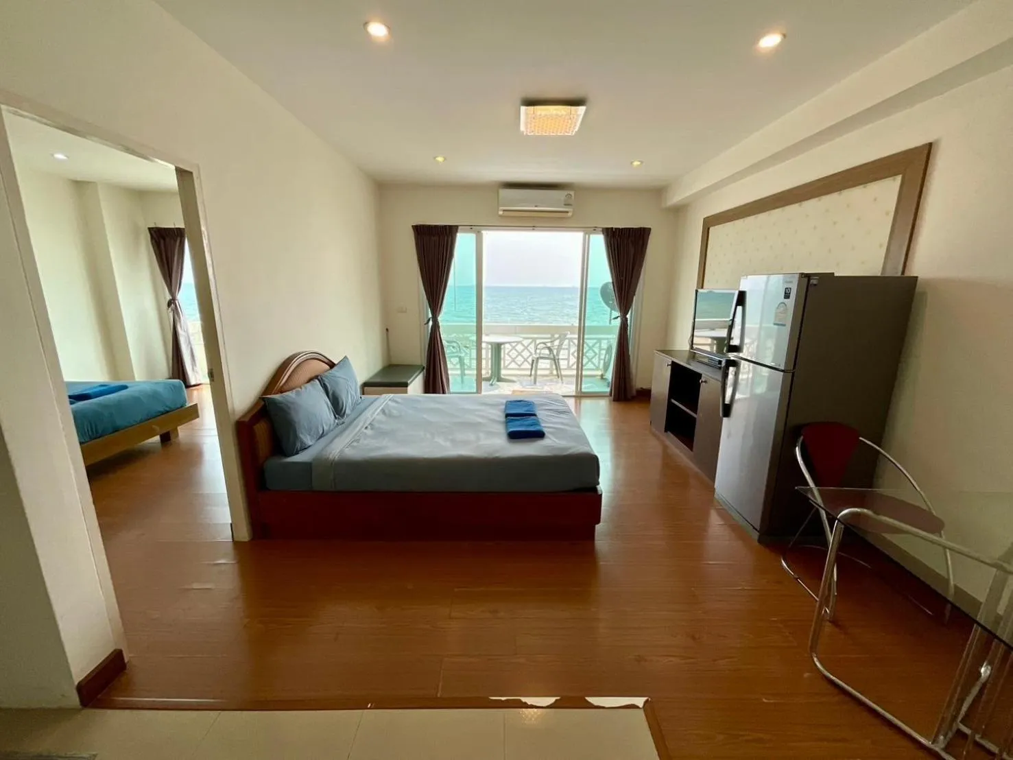 Bed in Banchaitalay Room