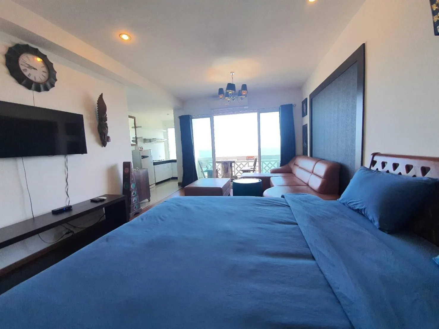 Bed in Banchaitalay Room