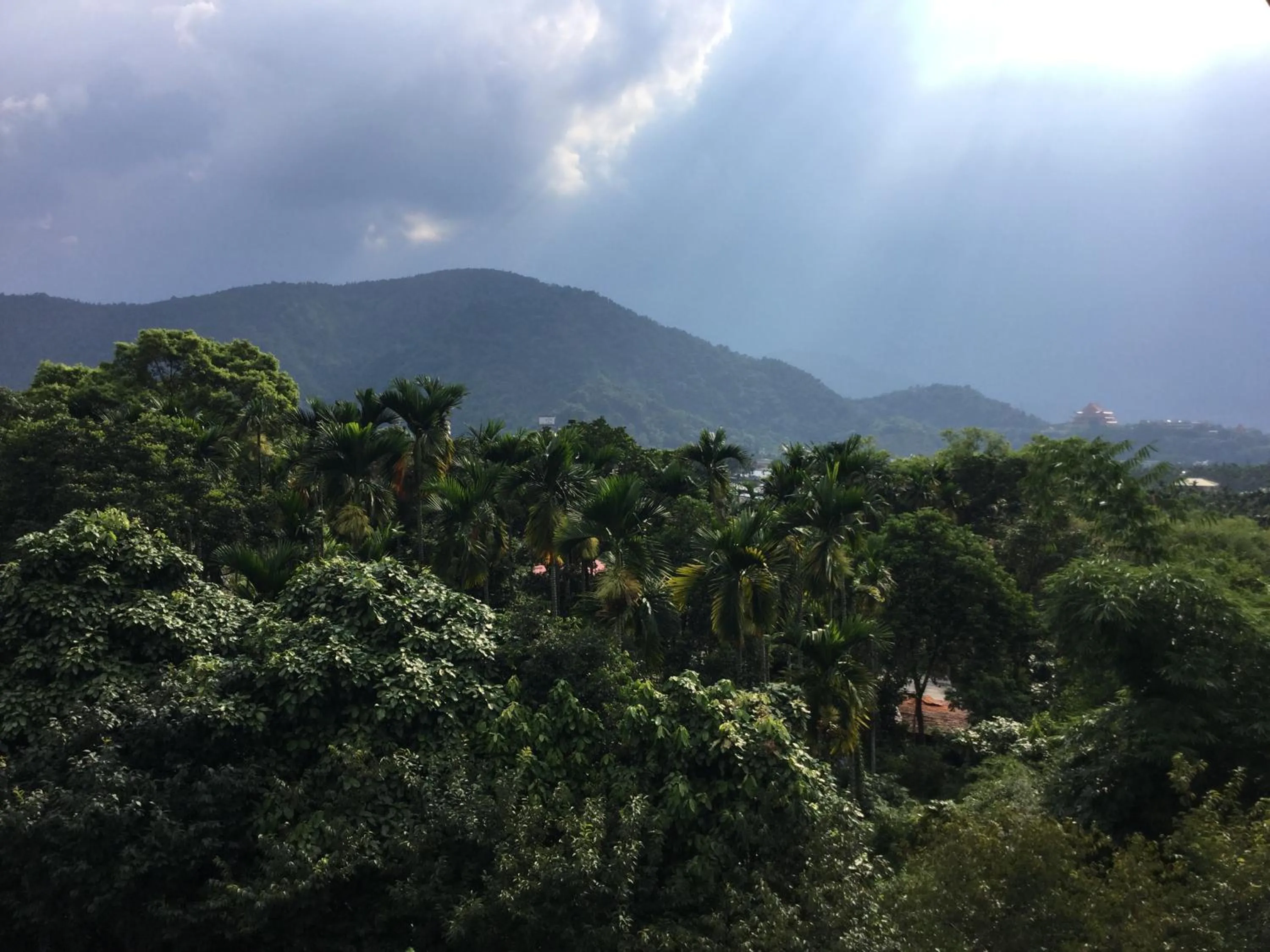 Property building in 闕麒景觀民宿Chill Villa B&B