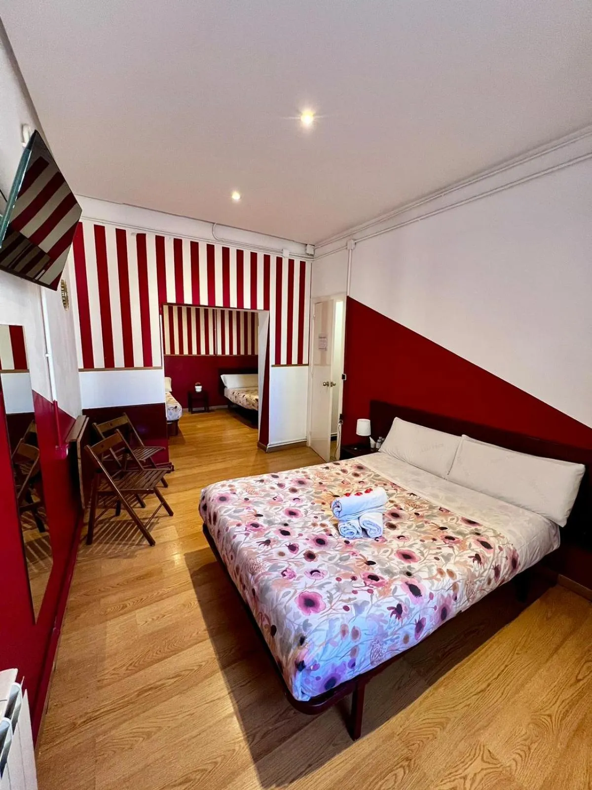 Bedroom, Bed in Hostal La Casa de La Plaza