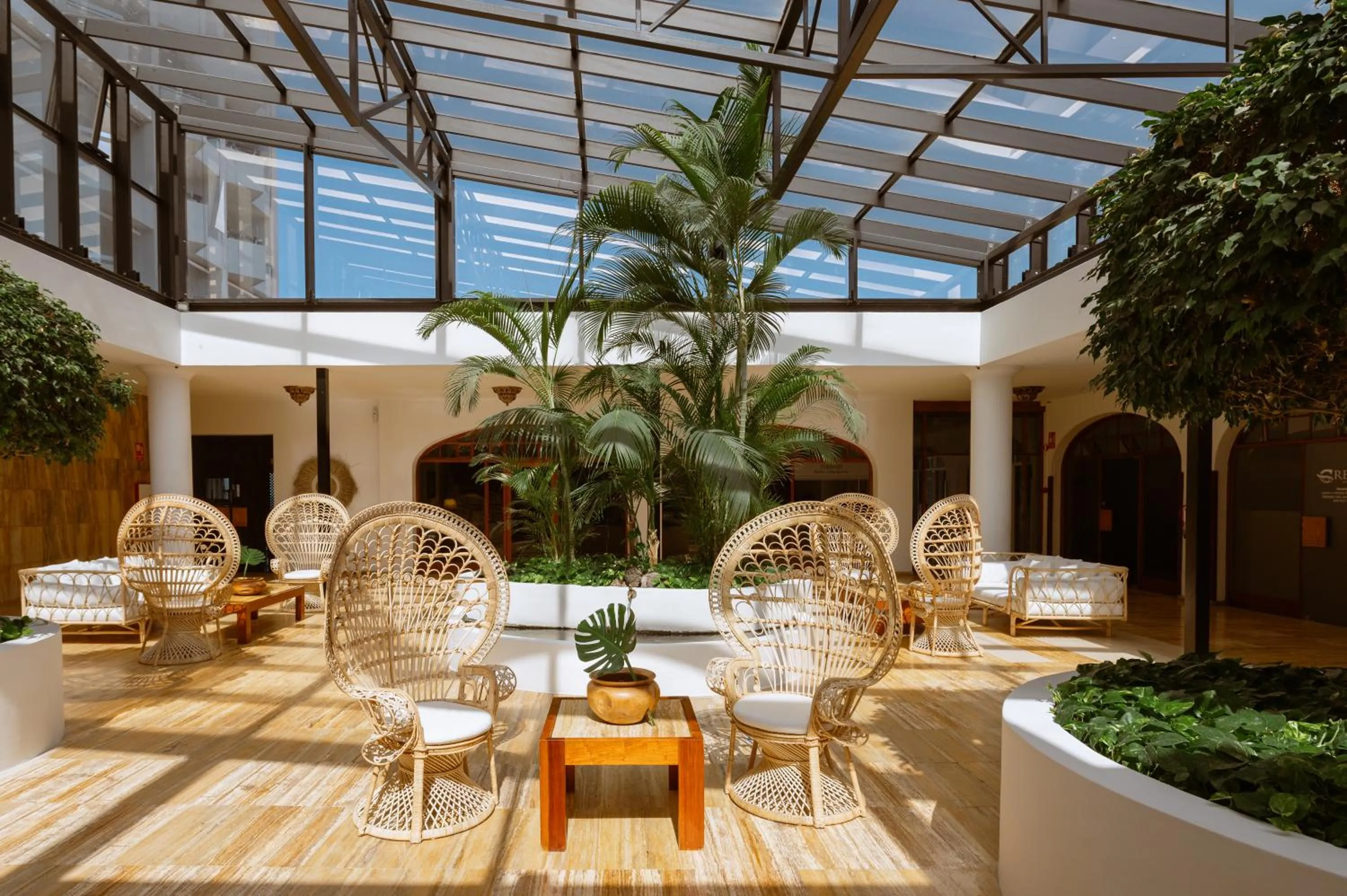 Seating area in Precise Resort Tenerife