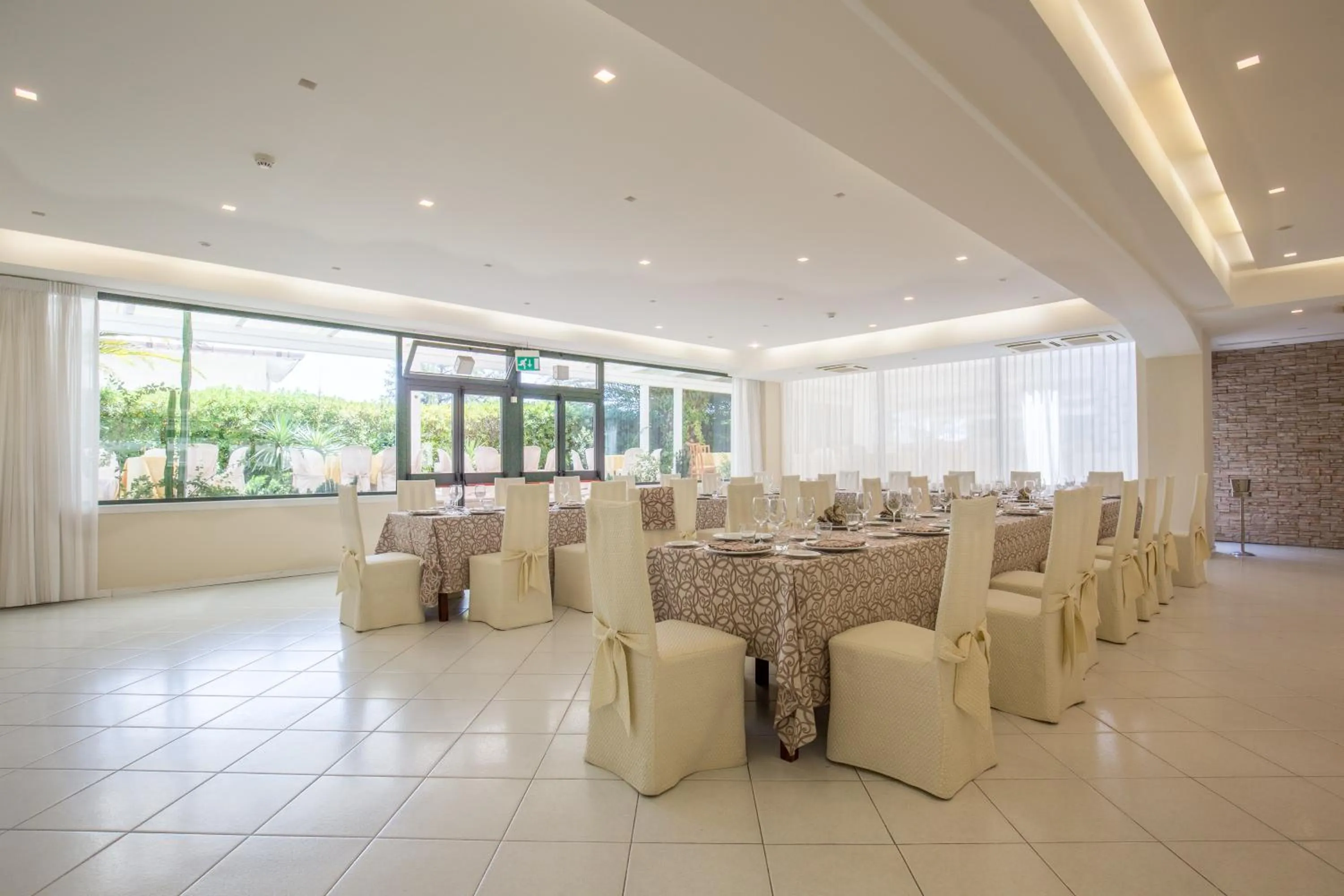 Banquet/Function facilities in Hotel L'Aragosta