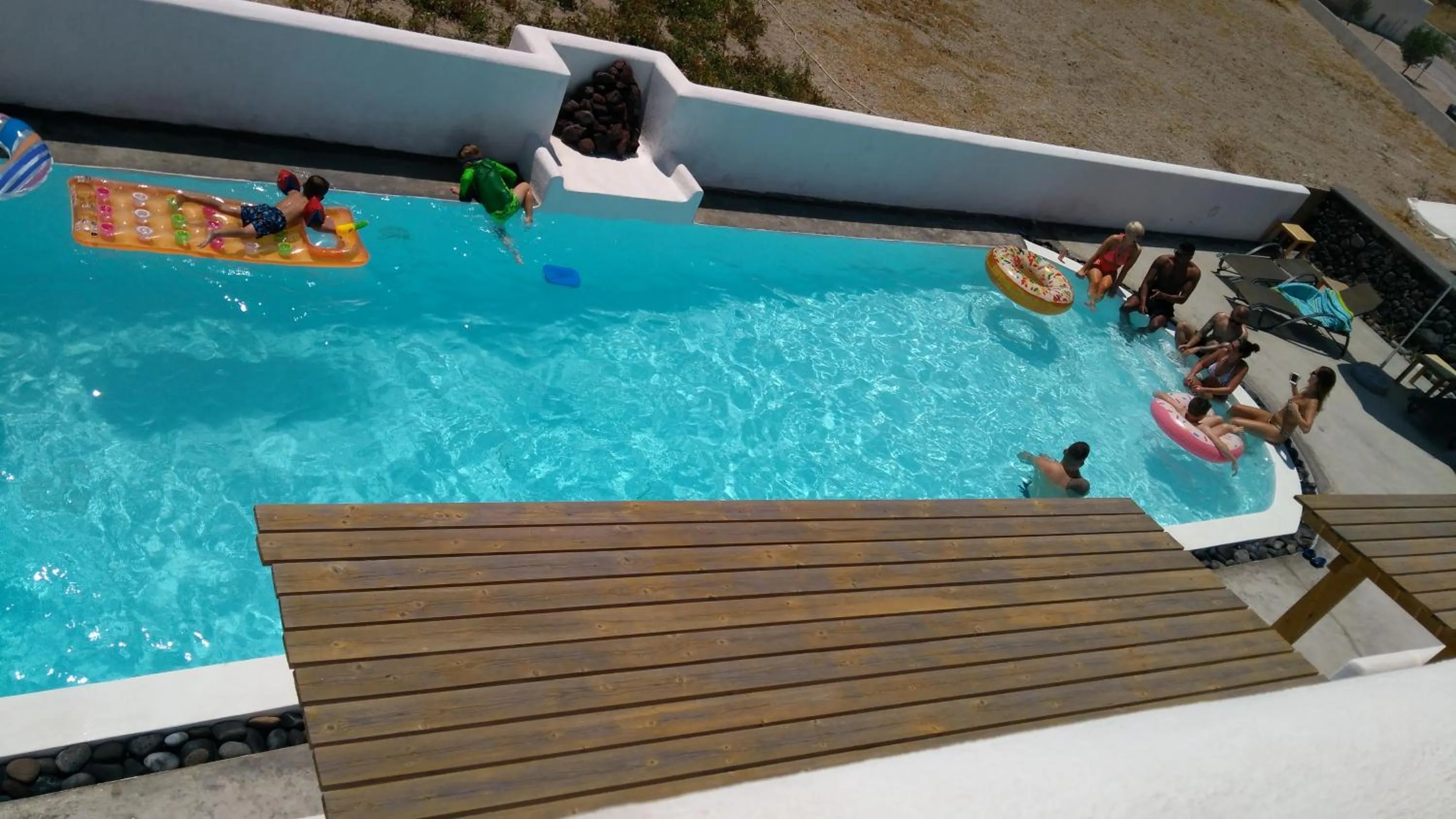 Day in Daylight Hotel