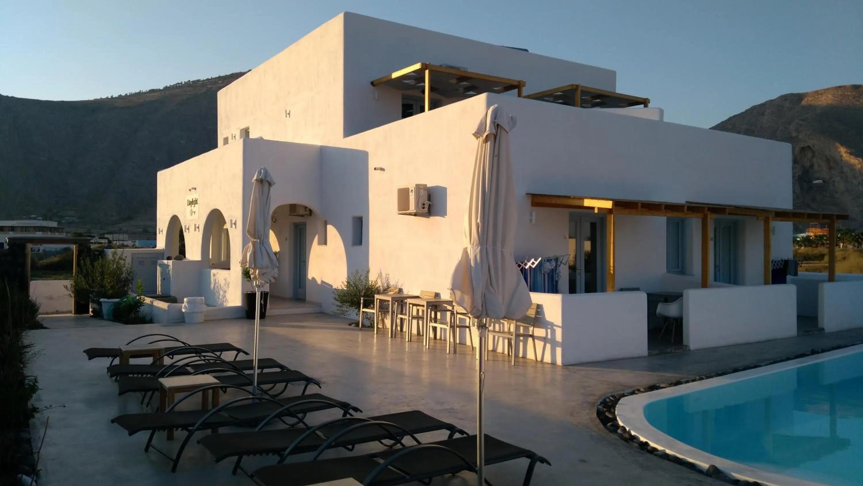 Patio in Daylight Hotel