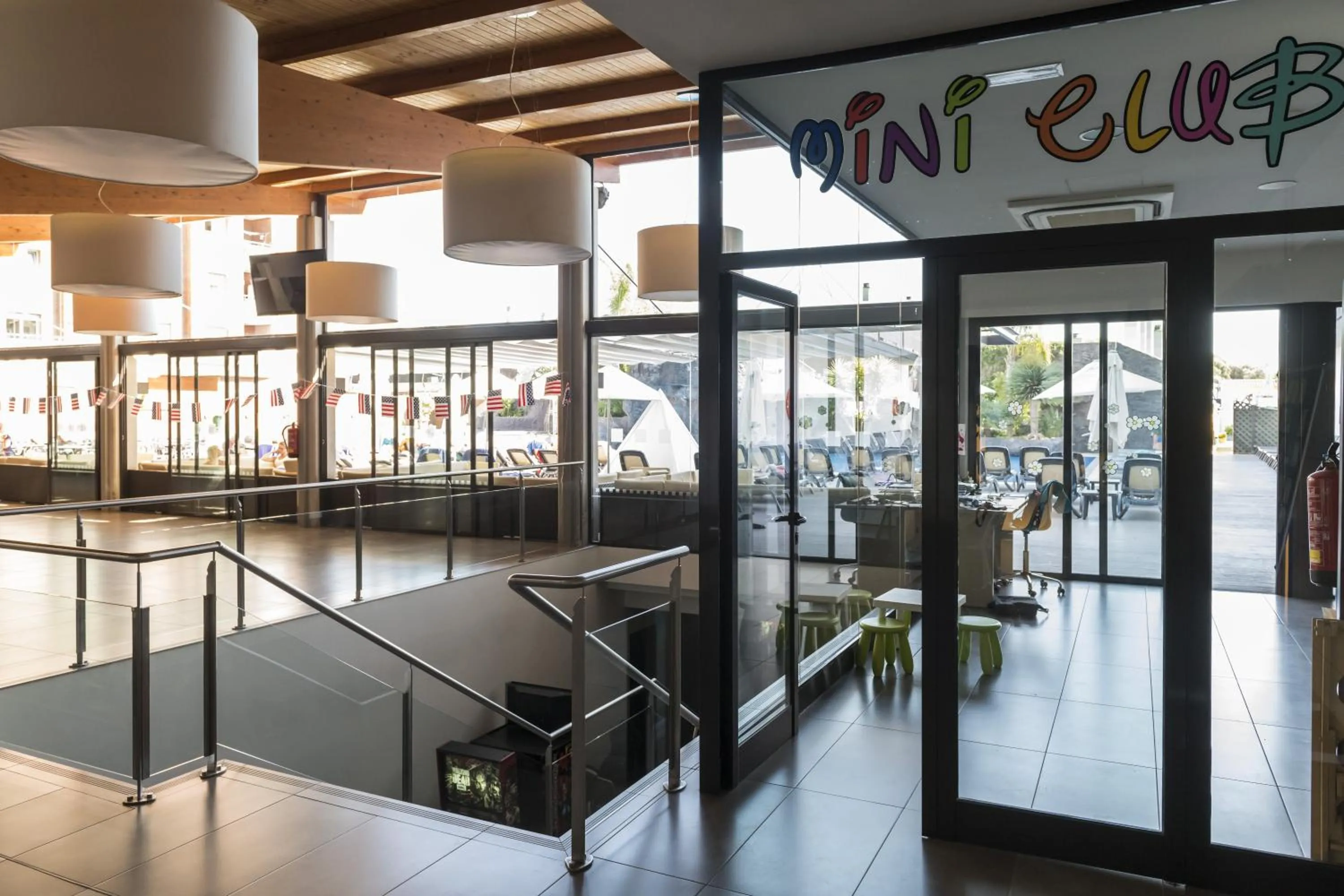 children in Hotel Papi