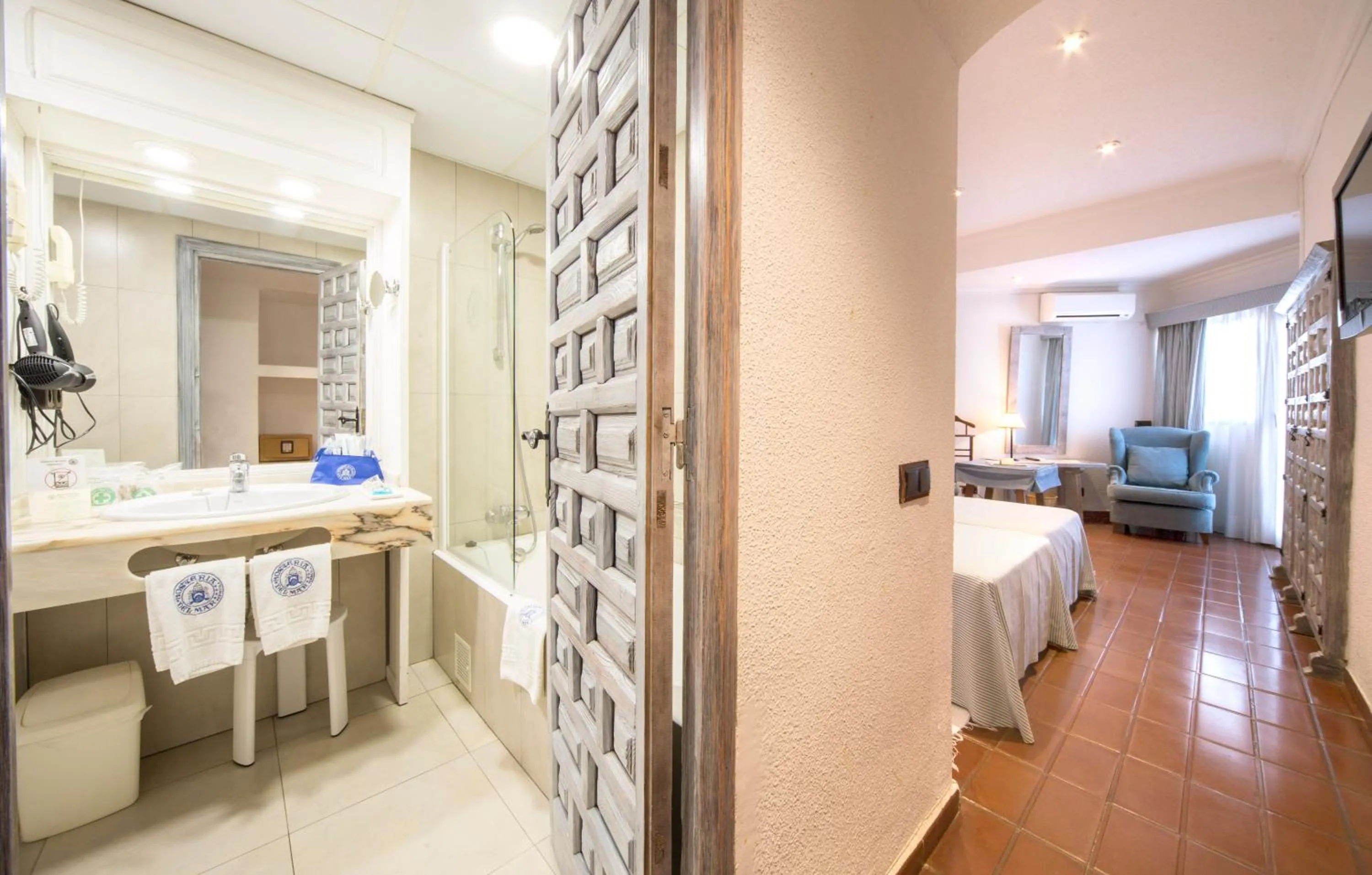 Photo of the whole room in Hostería del Mar