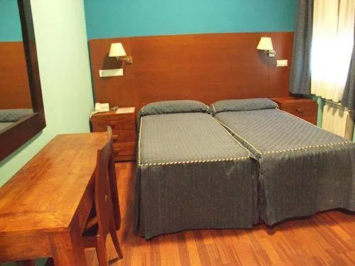 Photo of the whole room in Auto Check In Hotel Las Nieves