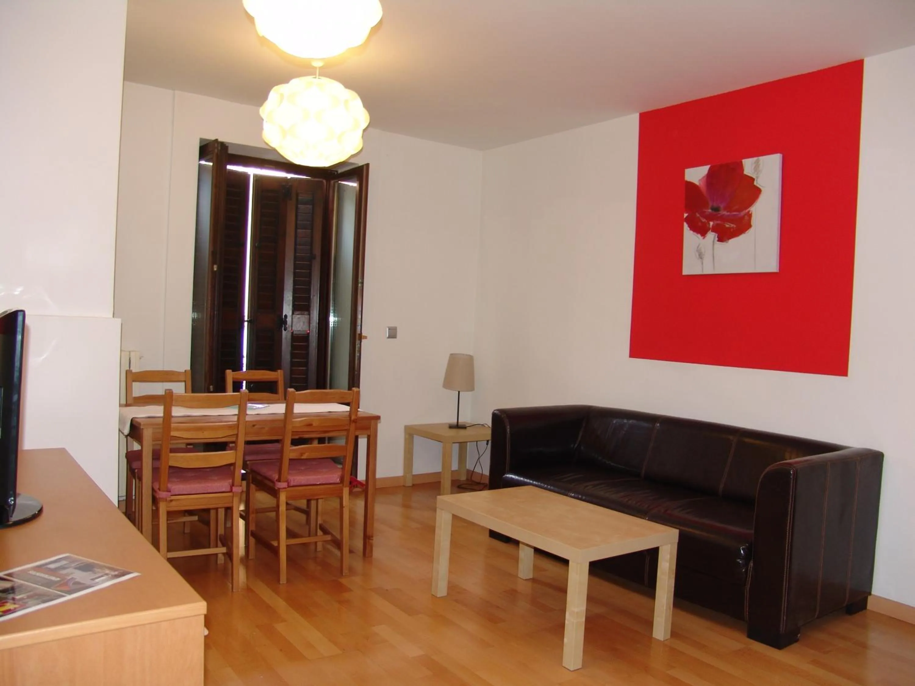 Living room in Apartamentos Zaragoza Coso