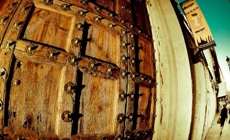 Facade/entrance in Be Zaragoza Hostel