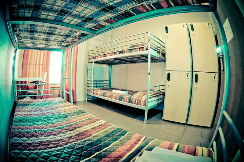 Photo of the whole room, Bed in Be Zaragoza Hostel