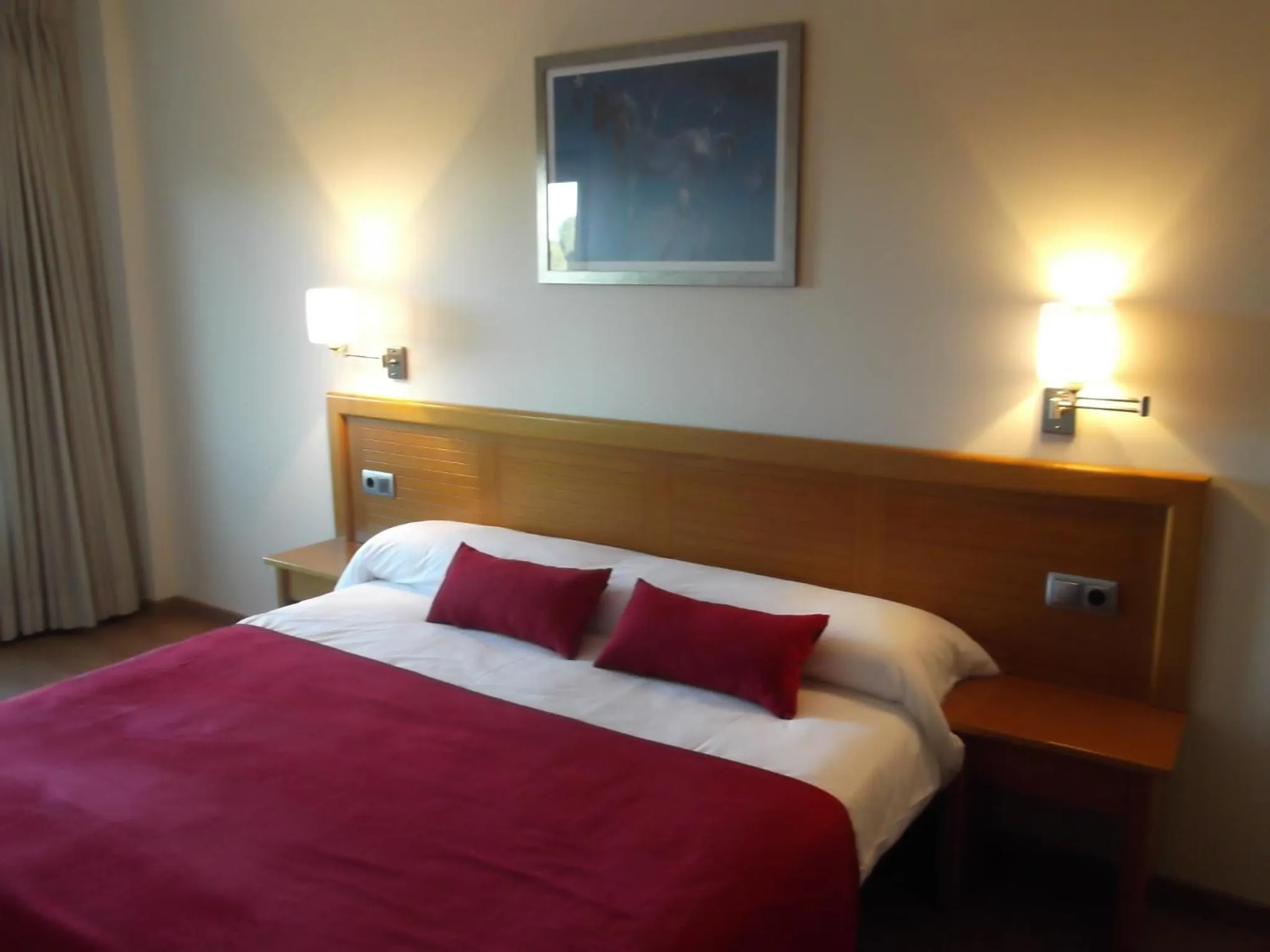 Bed in Aparthotel Golf Beach