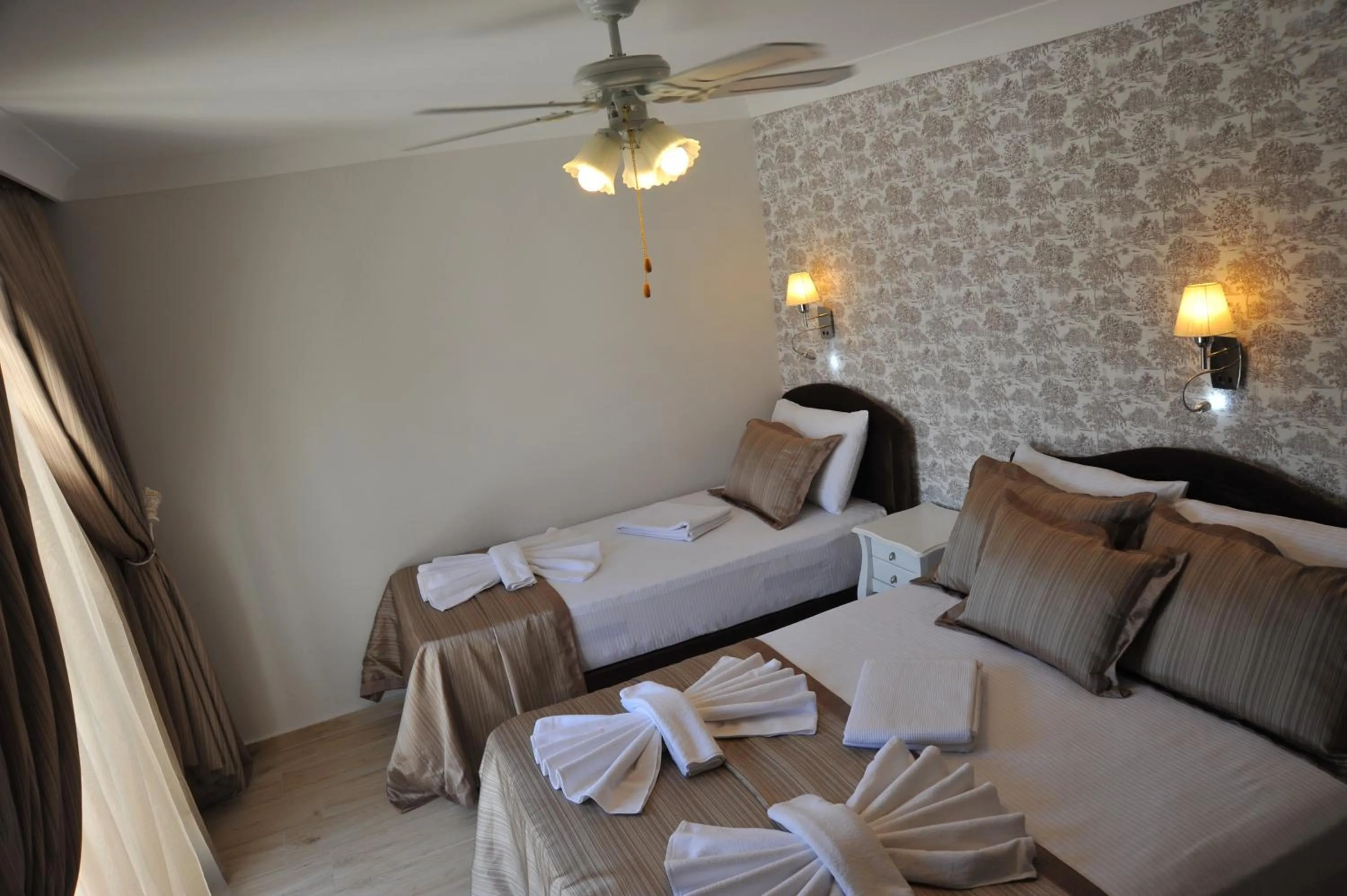 Decorative detail in Deniz Yıldızı Pansiyon