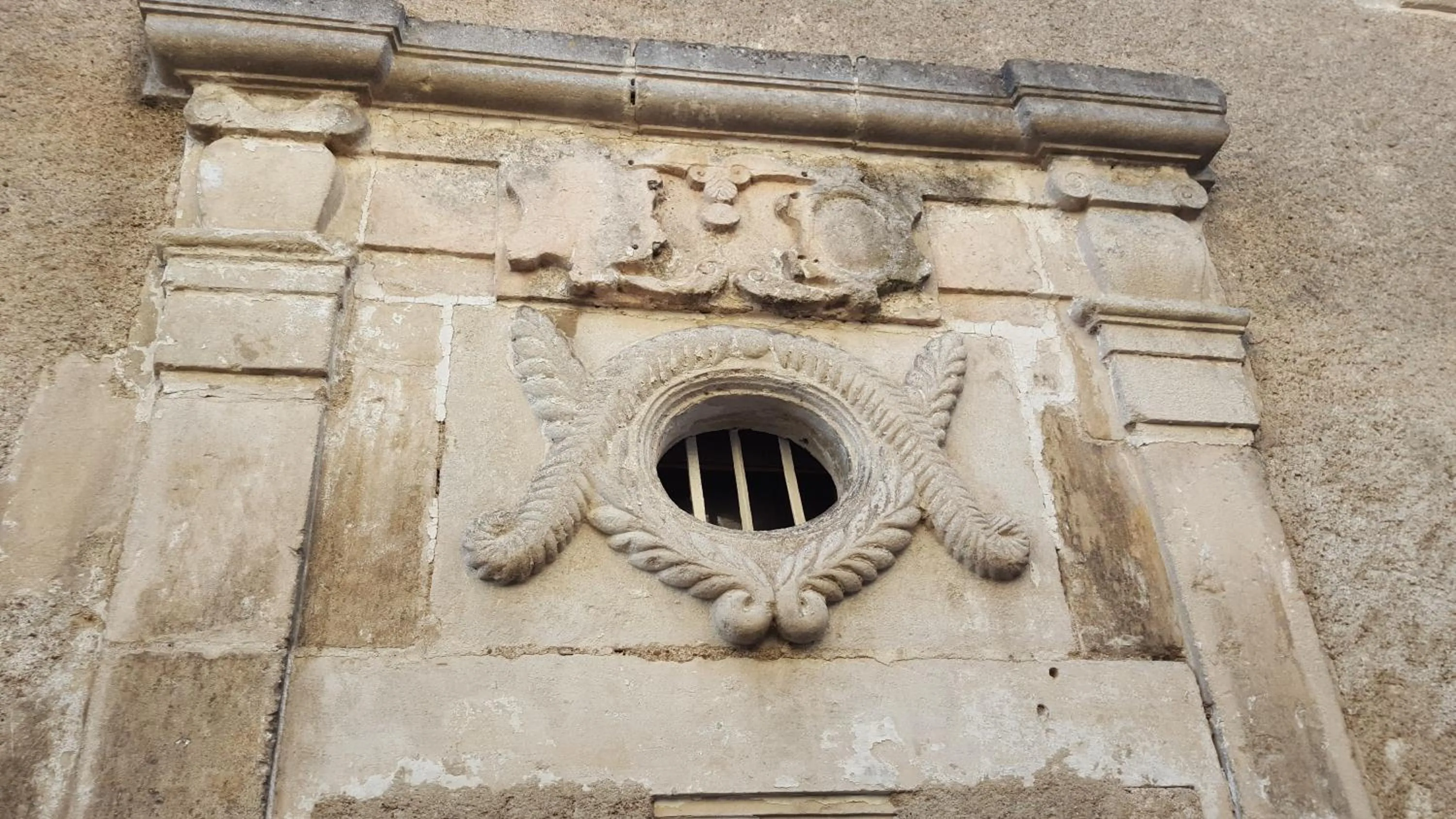 Nearby landmark in Hôtel de France