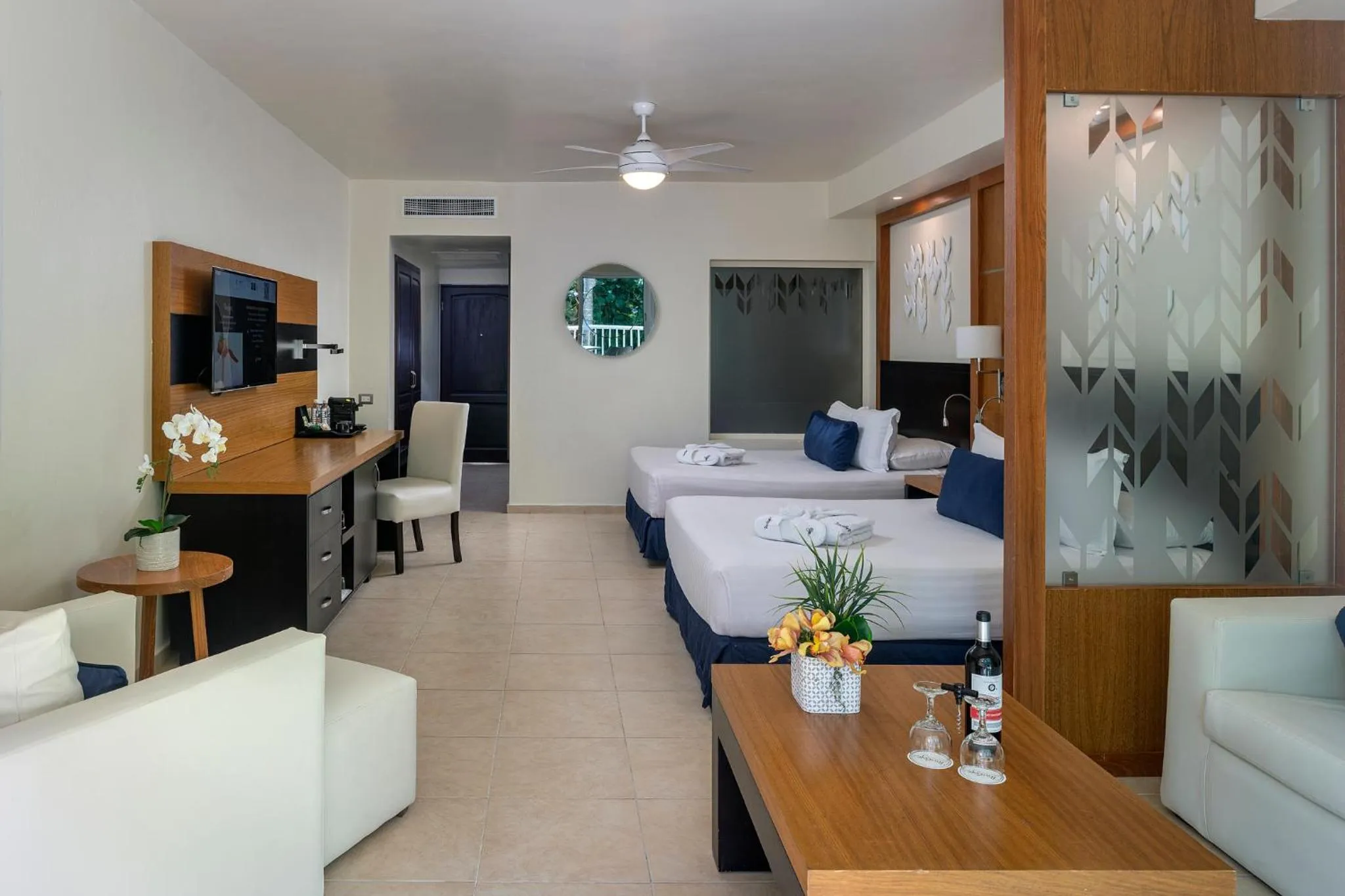 Bedroom, Bed in Ocean Blue & Sand Beach Resort - All Inclusive