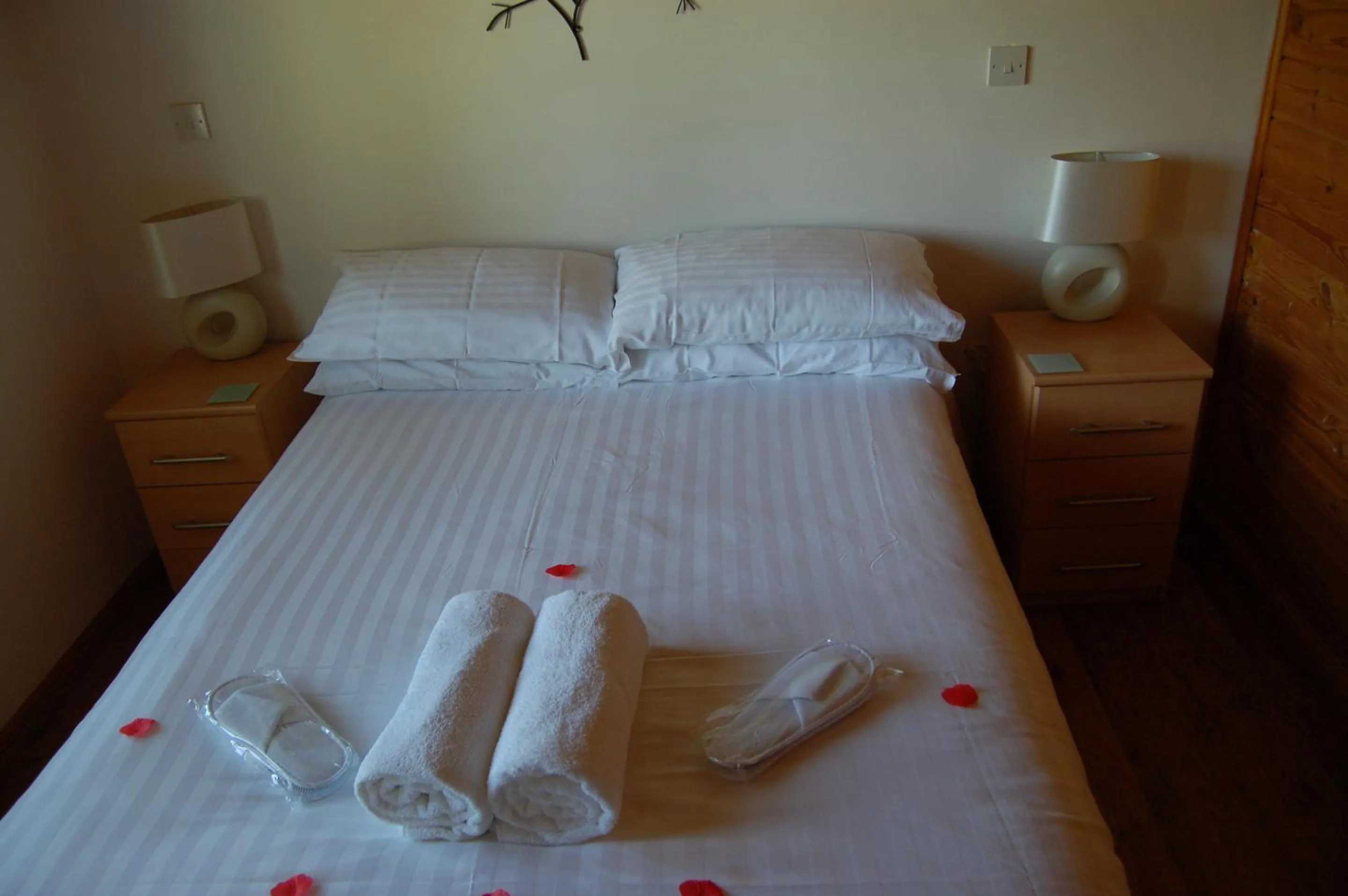 Bedroom in Watermeadow Lakes & Lodges