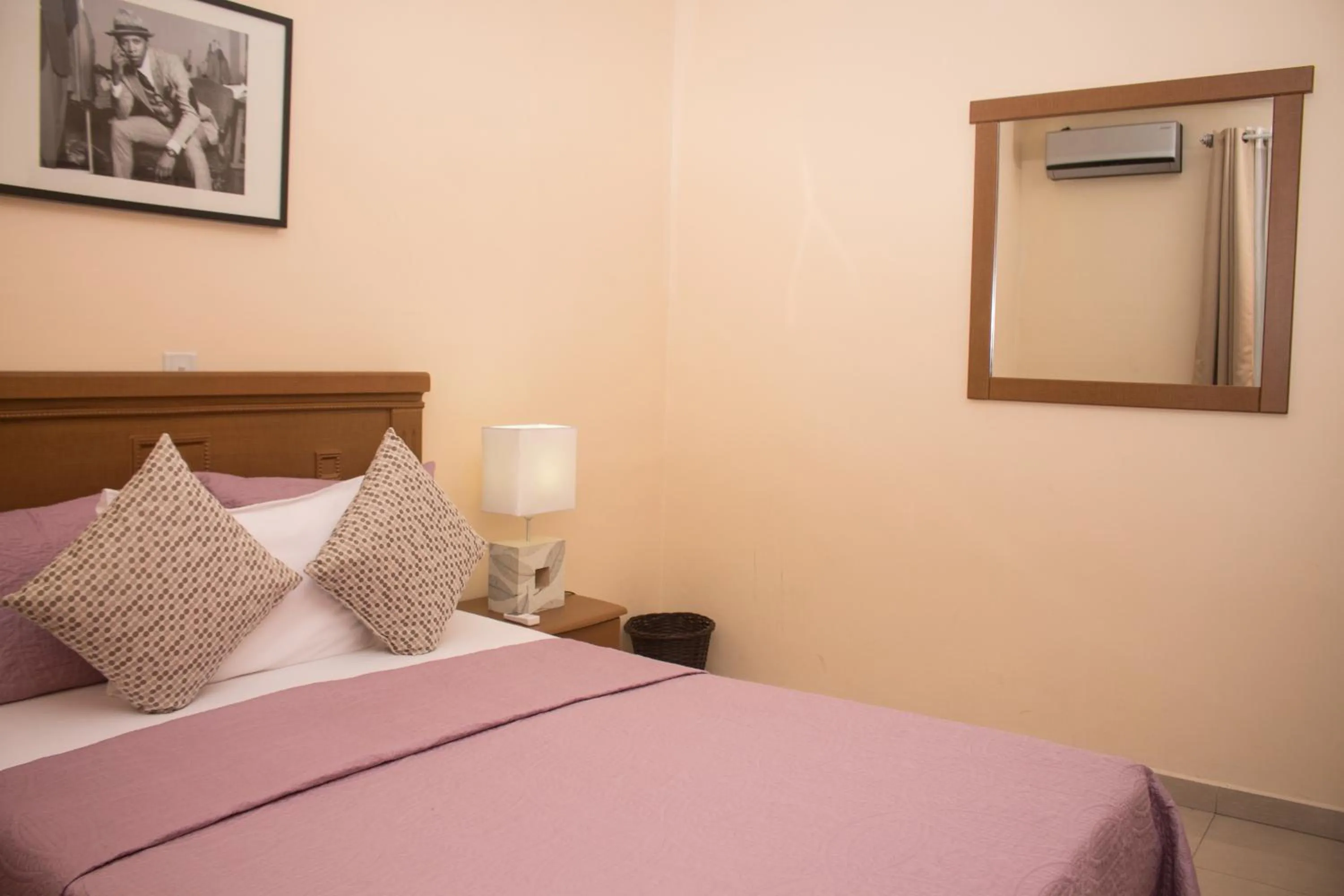 Bed in Manjaro Suites