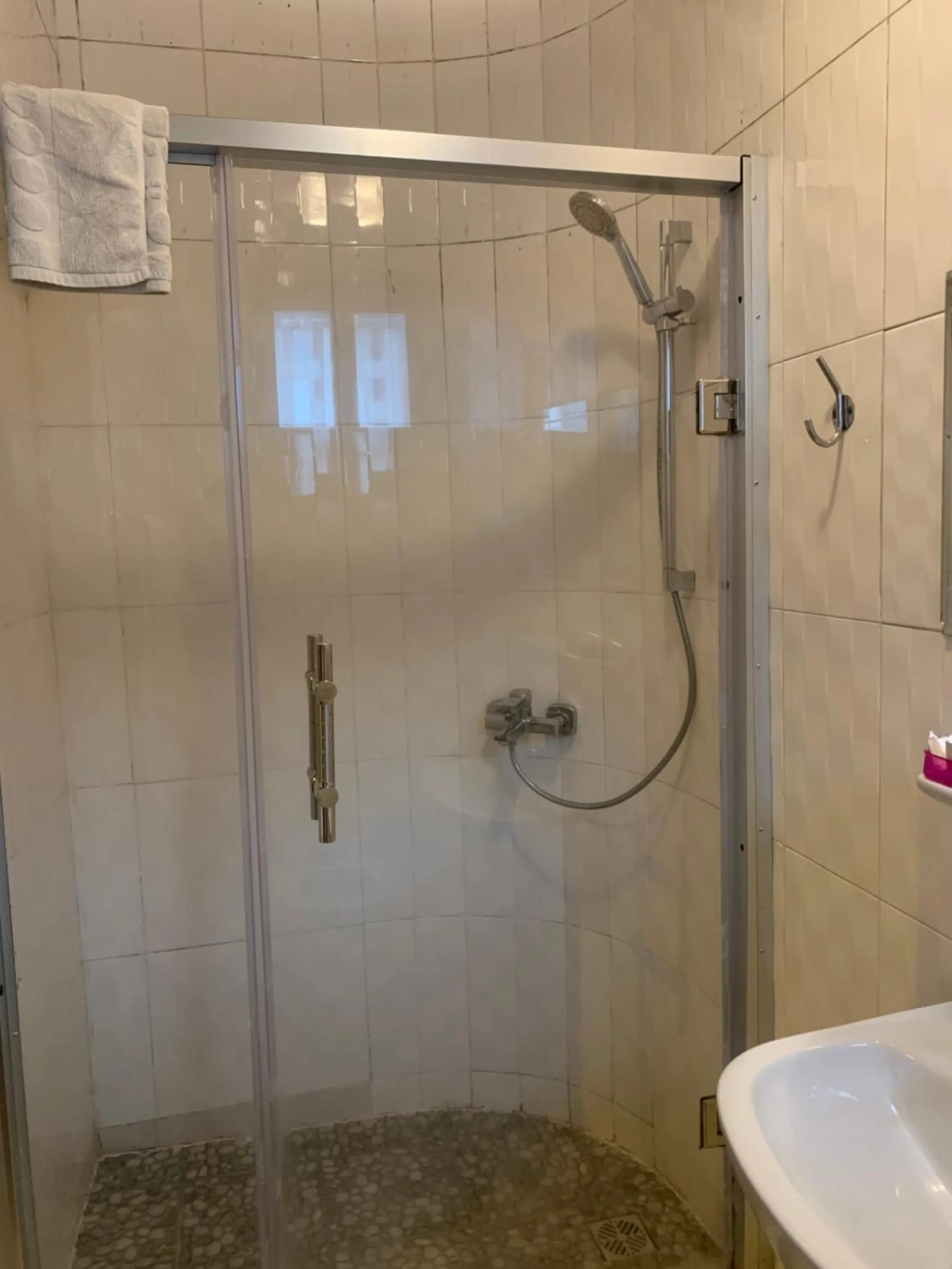 Shower in Manjaro Suites