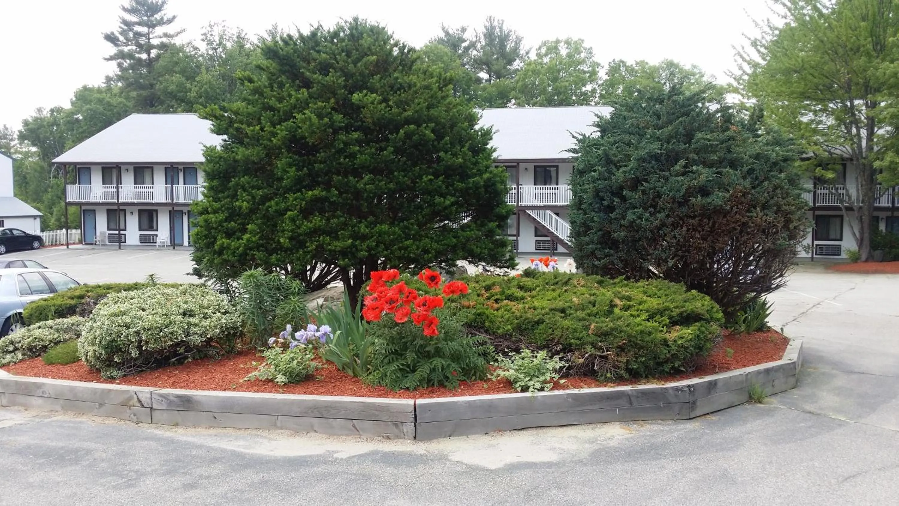 Facade/entrance in Seabrook Inn