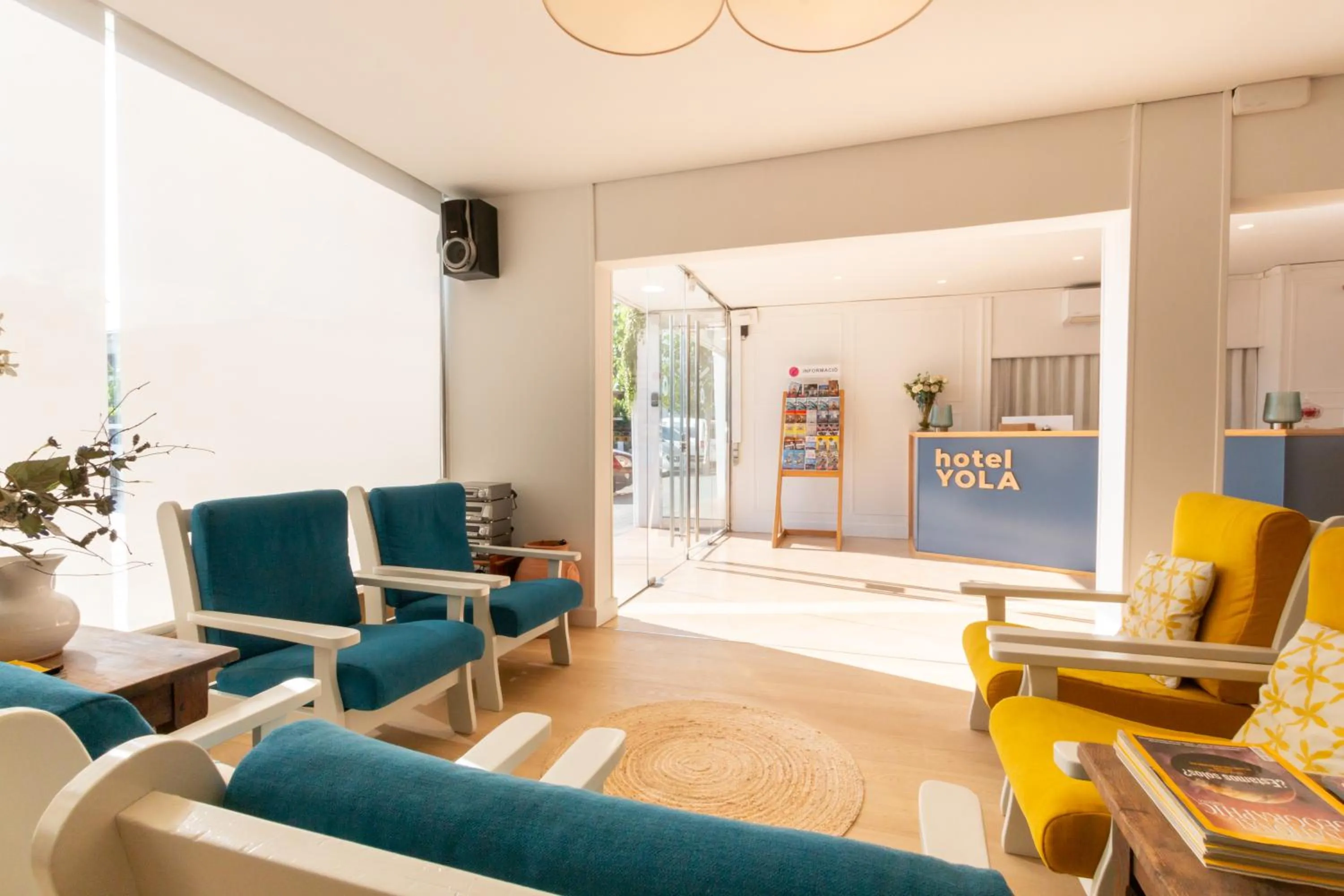 Living room in Hotel Yola