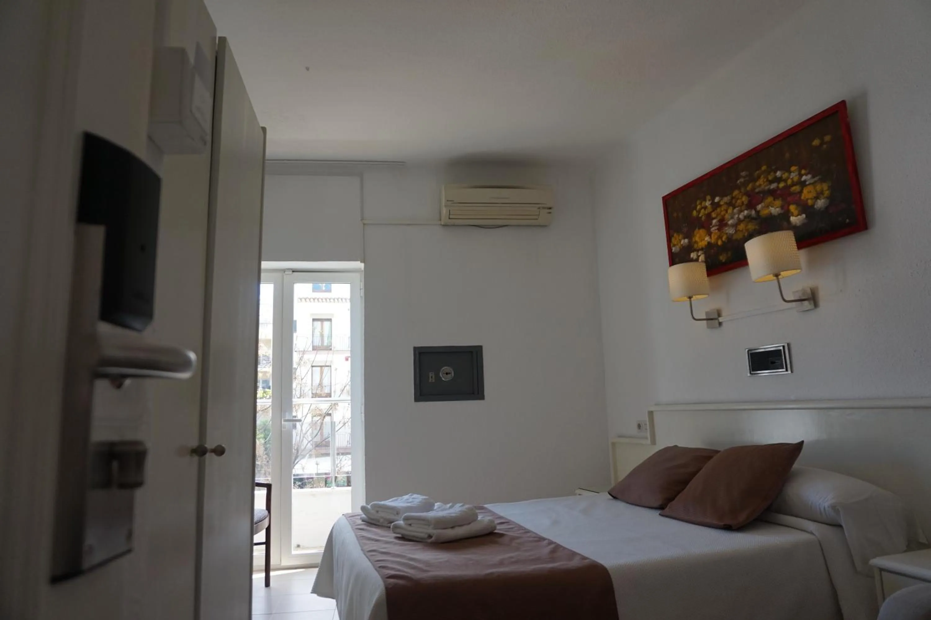 Other, Bed in Hotel Hermes