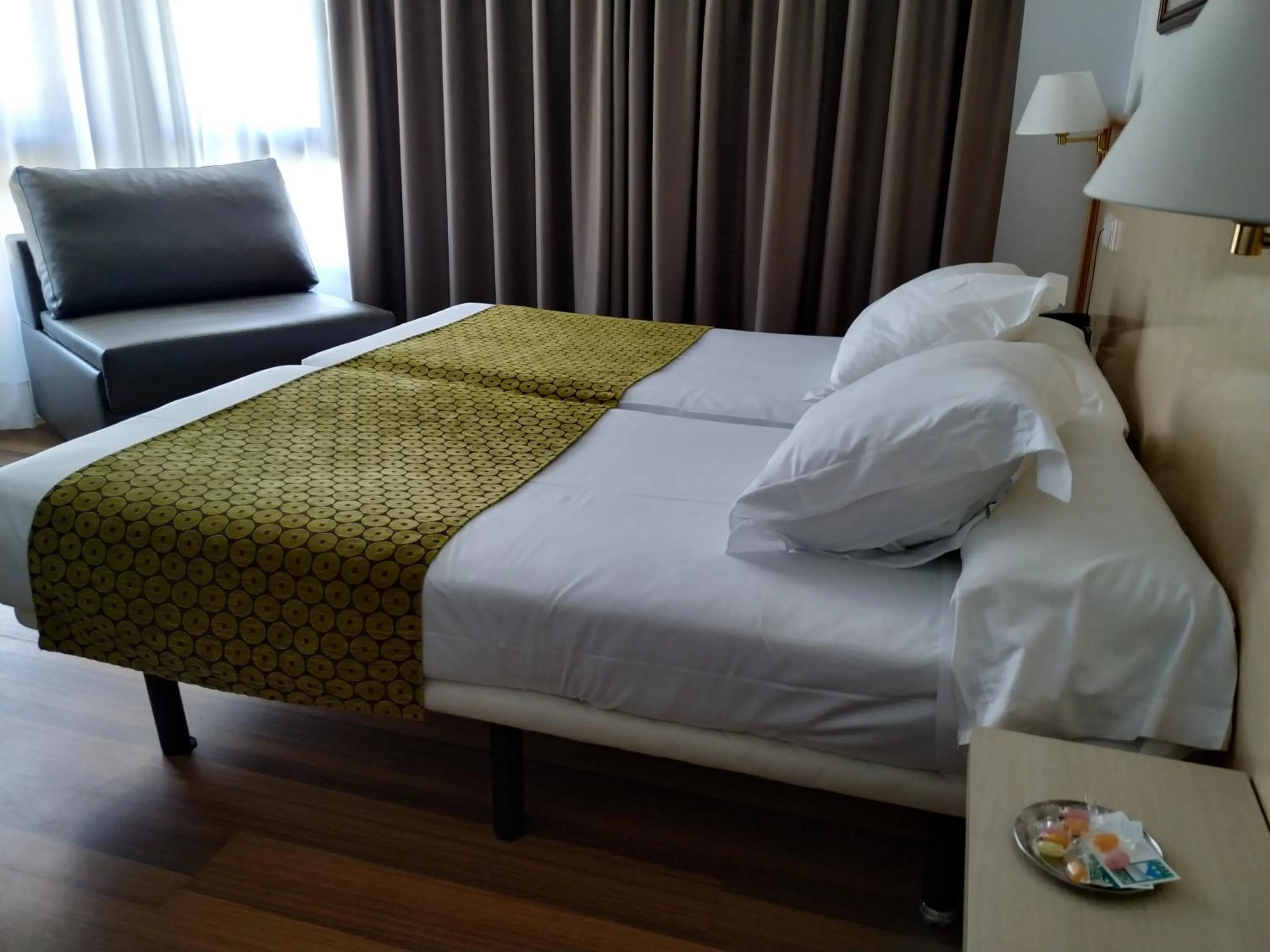 Photo of the whole room, Bed in Hotel Ezeiza