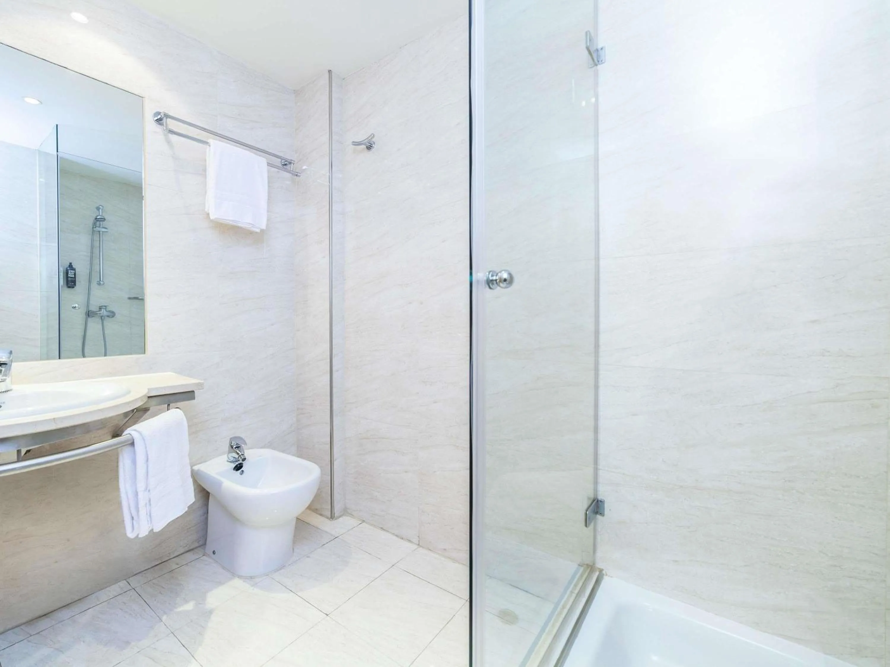 Bedroom in Ibis Alcala de Henares La Garena