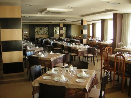 Restaurant/places to eat in Hotel Luz de Luna