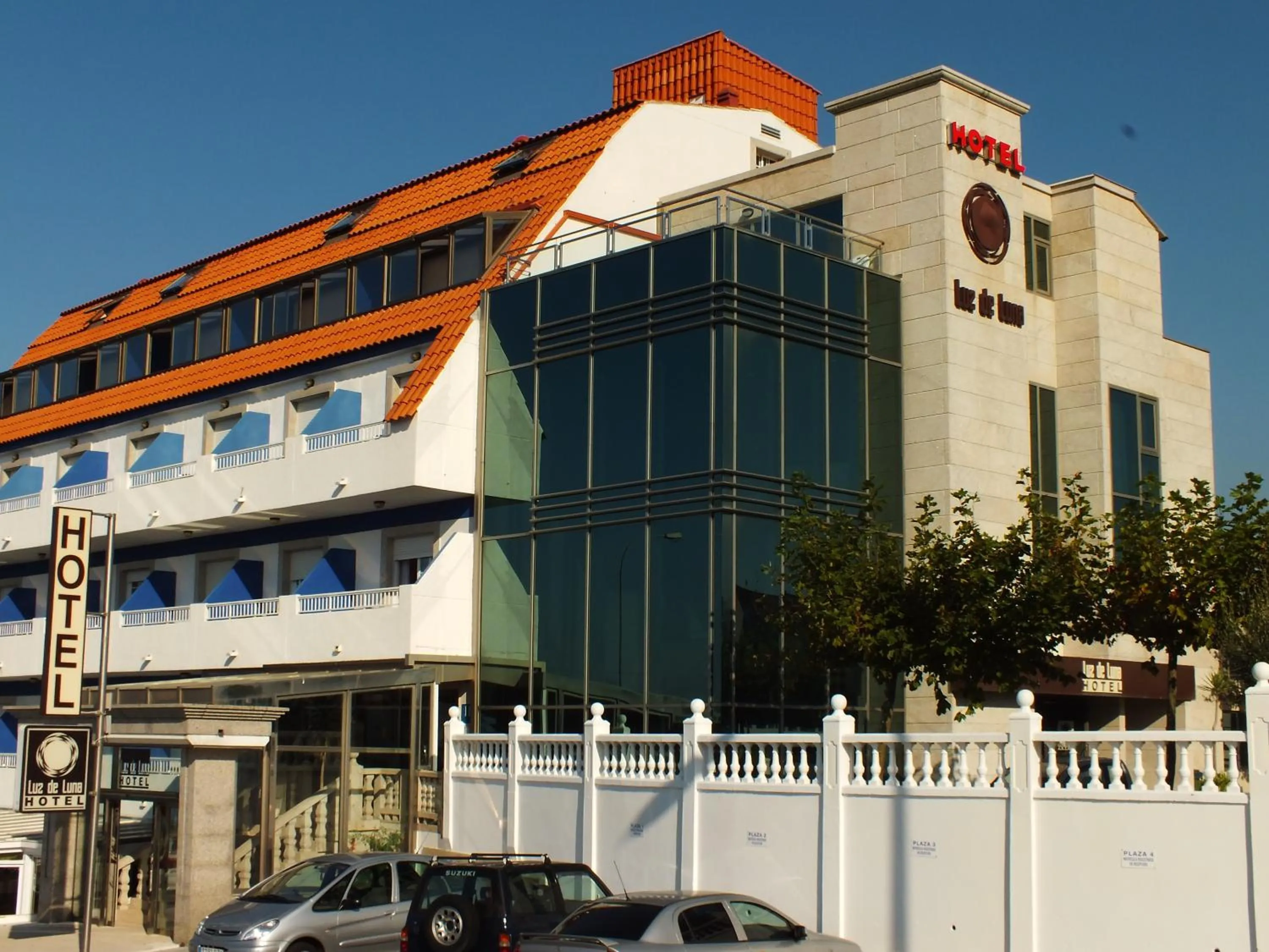 Property building in Hotel Luz de Luna