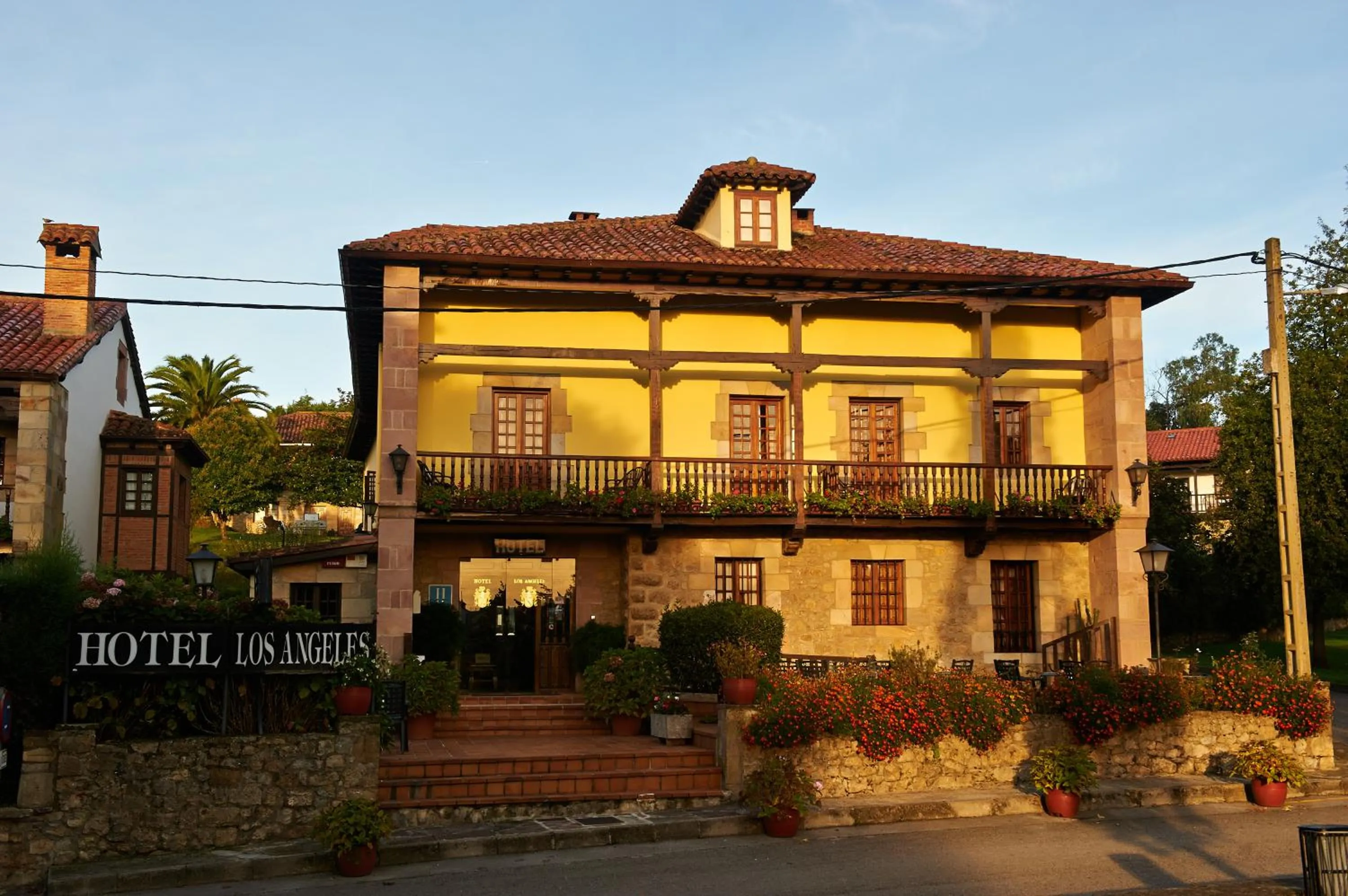 Facade/entrance in Hotel Los Angeles
