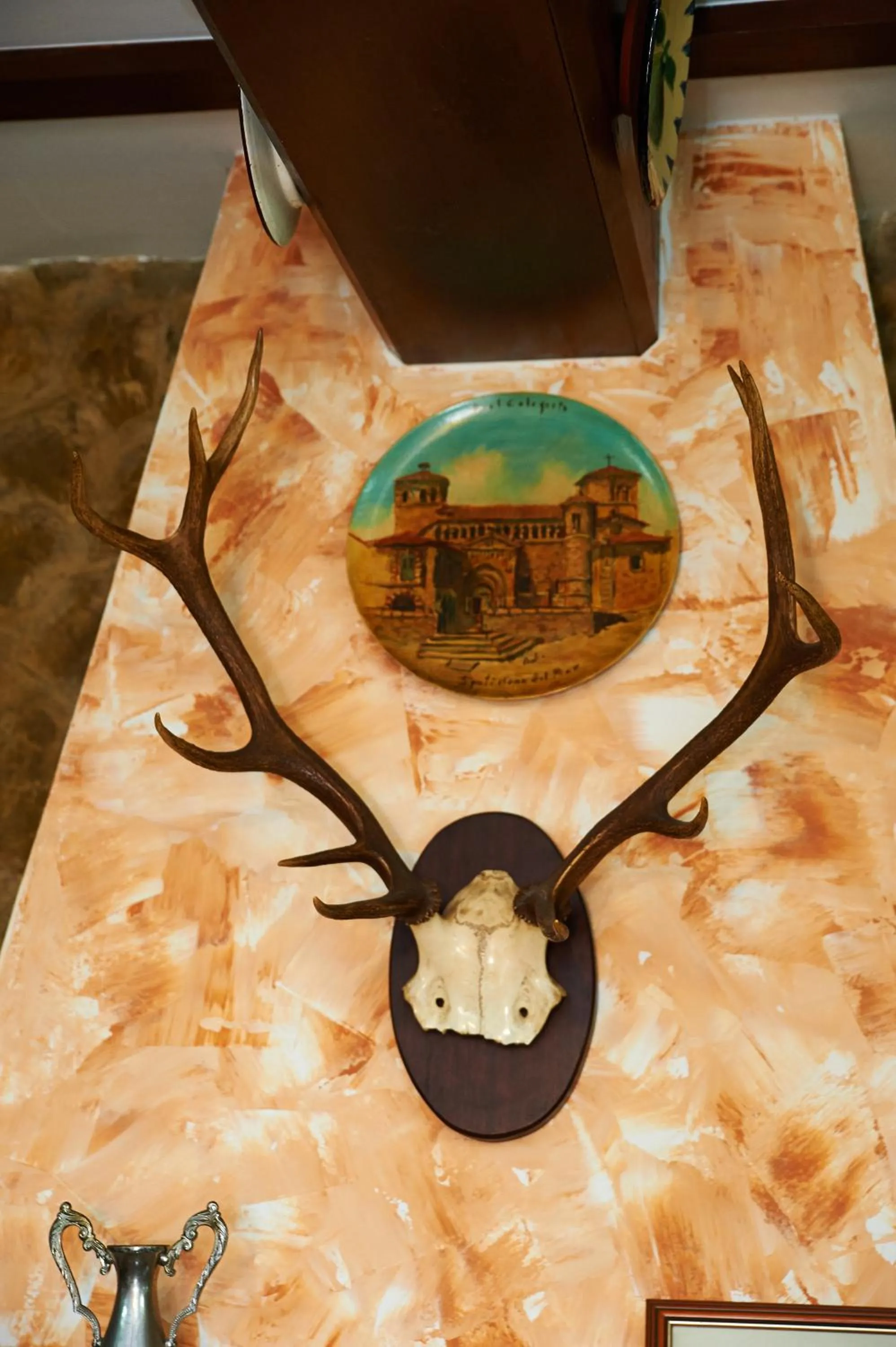 Decorative detail in Hotel Los Angeles