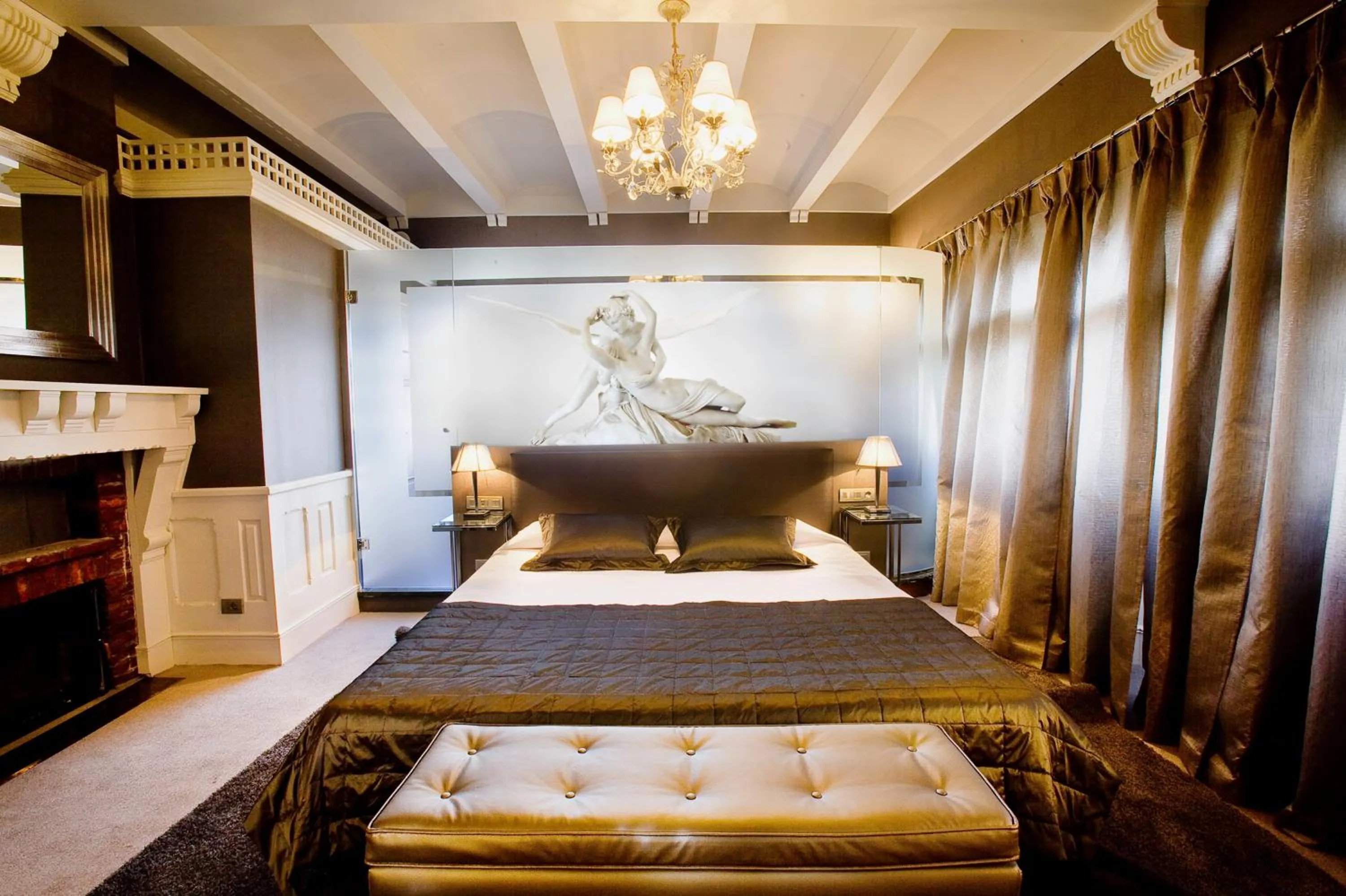 Photo of the whole room in Hotel Castillo El Collado