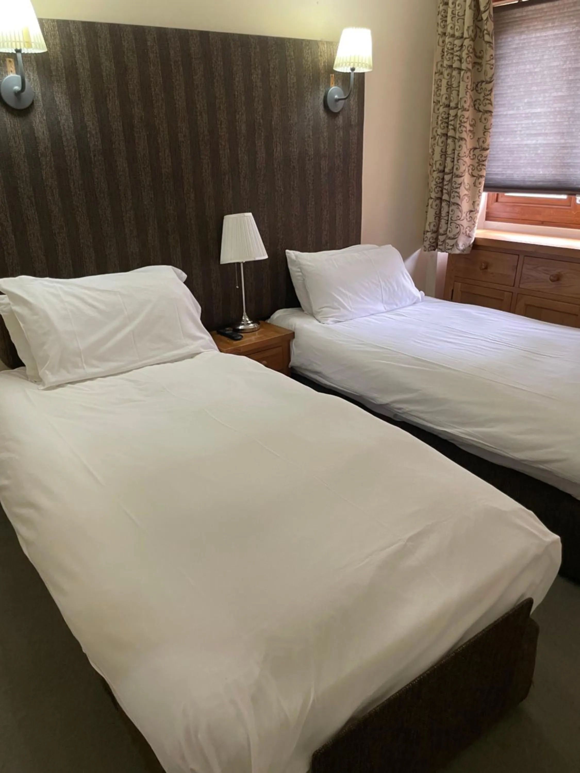 Bedroom, Bed in Bridge Farm Guesthouse rooms