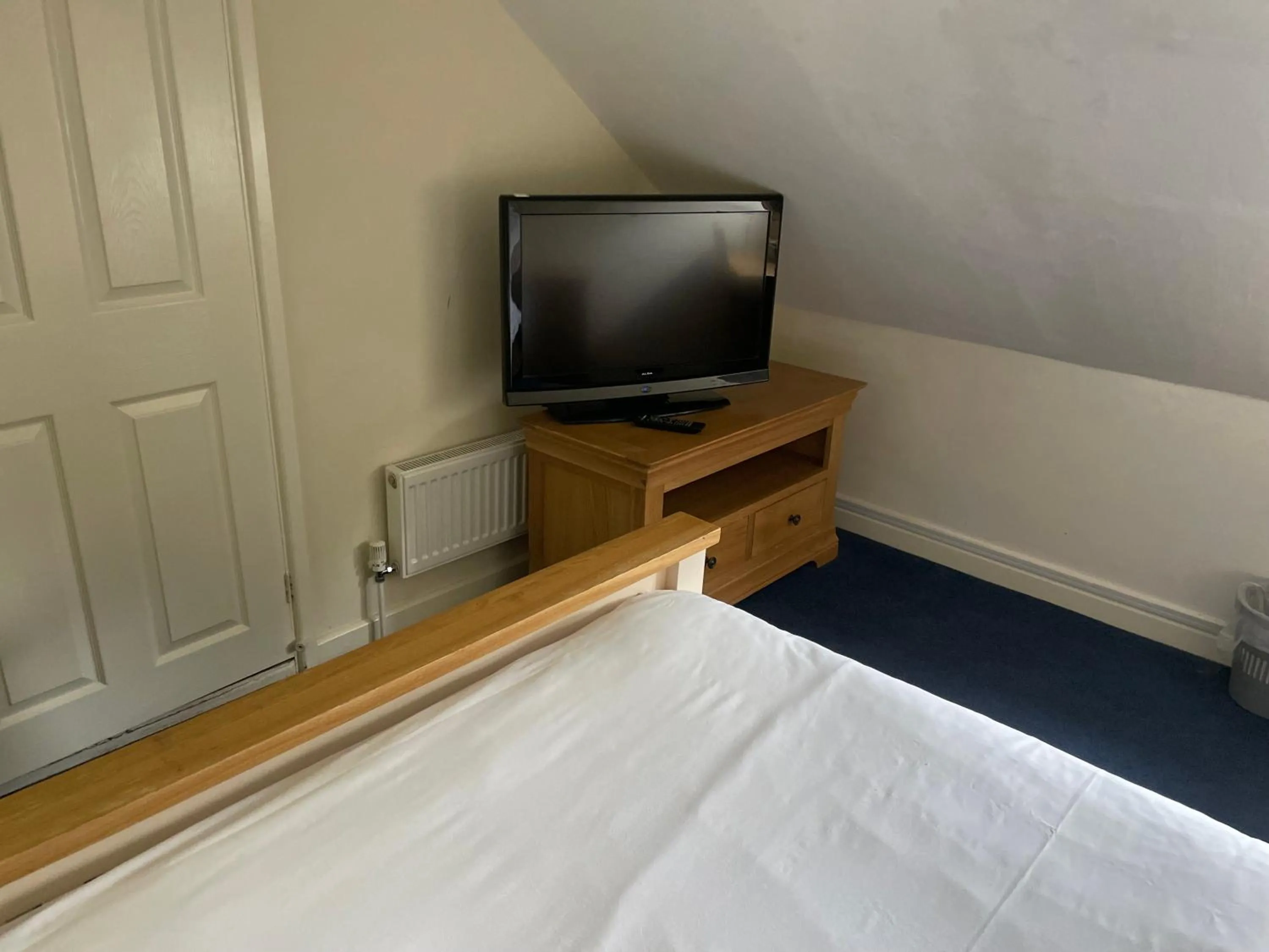 Bedroom, Bed in Bridge Farm Guesthouse rooms