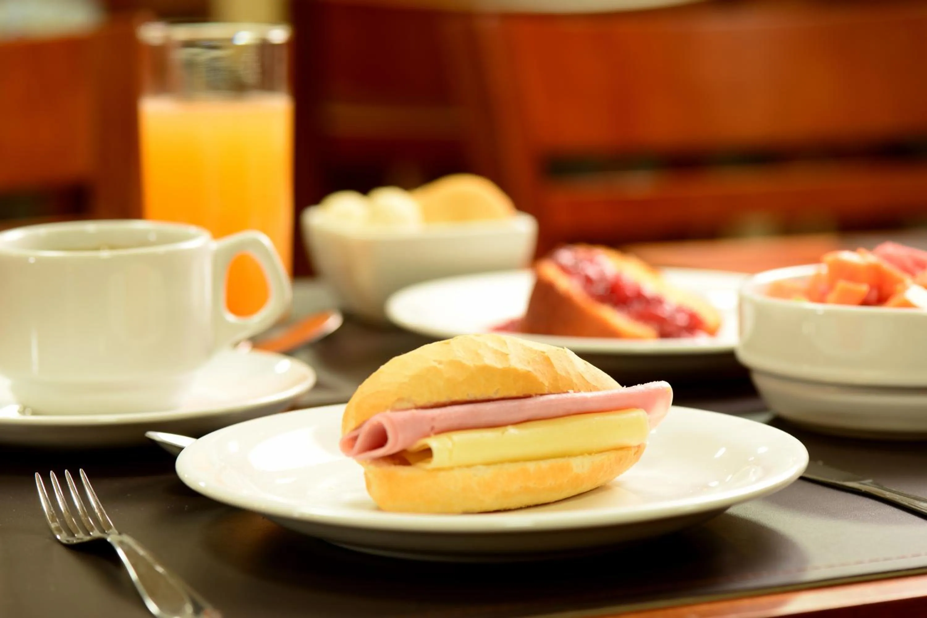 Restaurant/places to eat in Easy Hotel Cachoeiro de Itapemirim by Atlantica