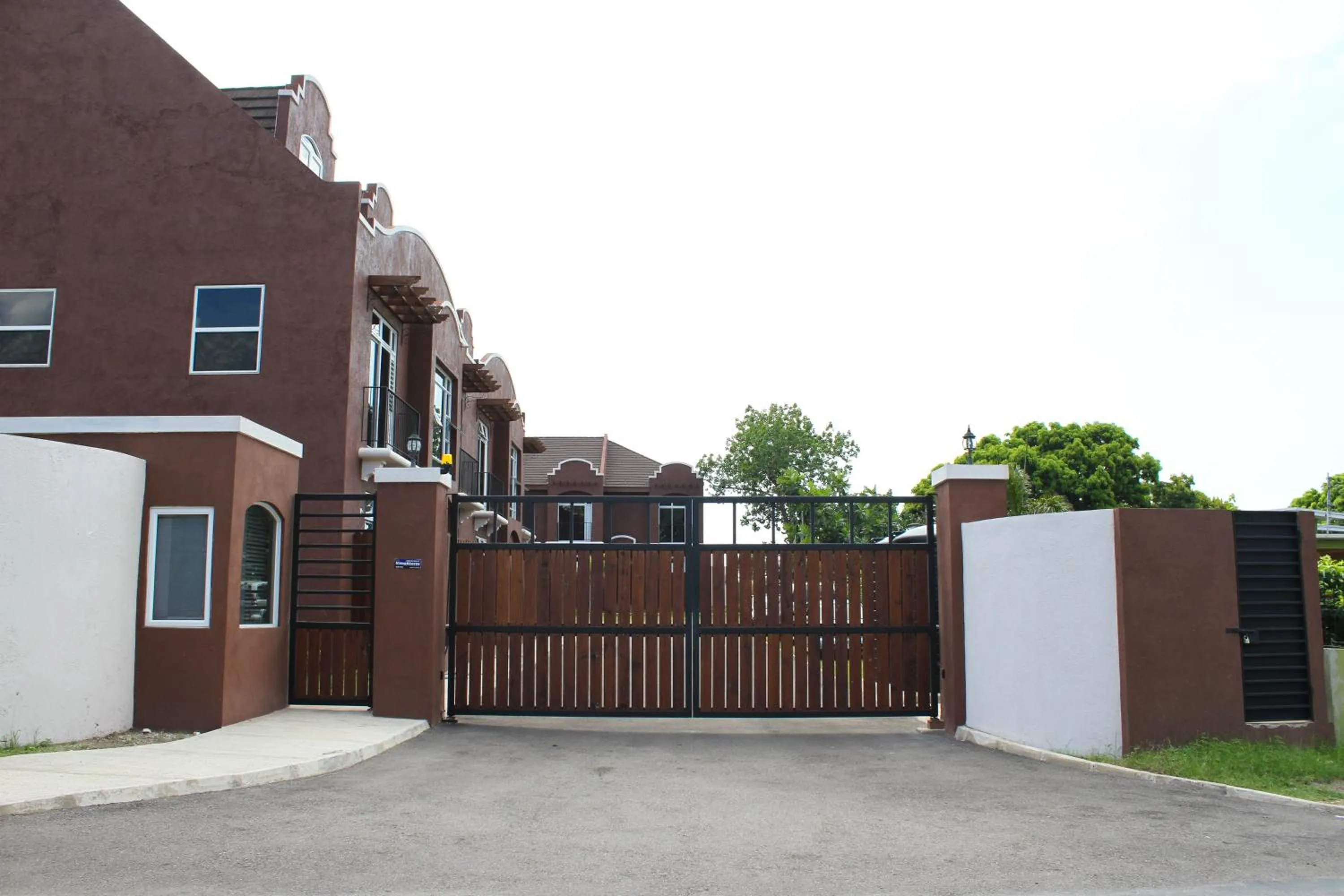 Property building in Casa Pinto Guest Apartment