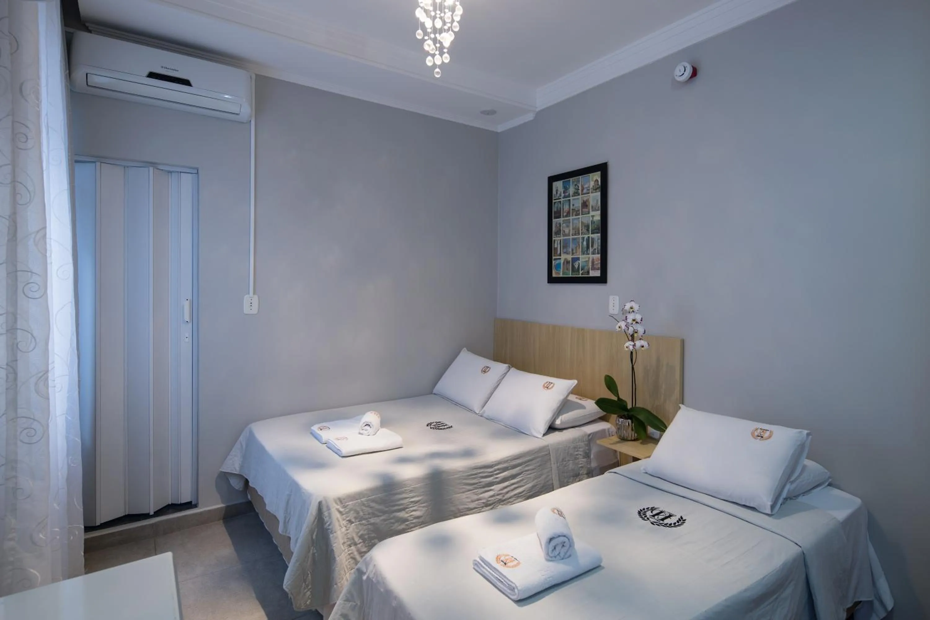 Bed in Hotel São Vicente