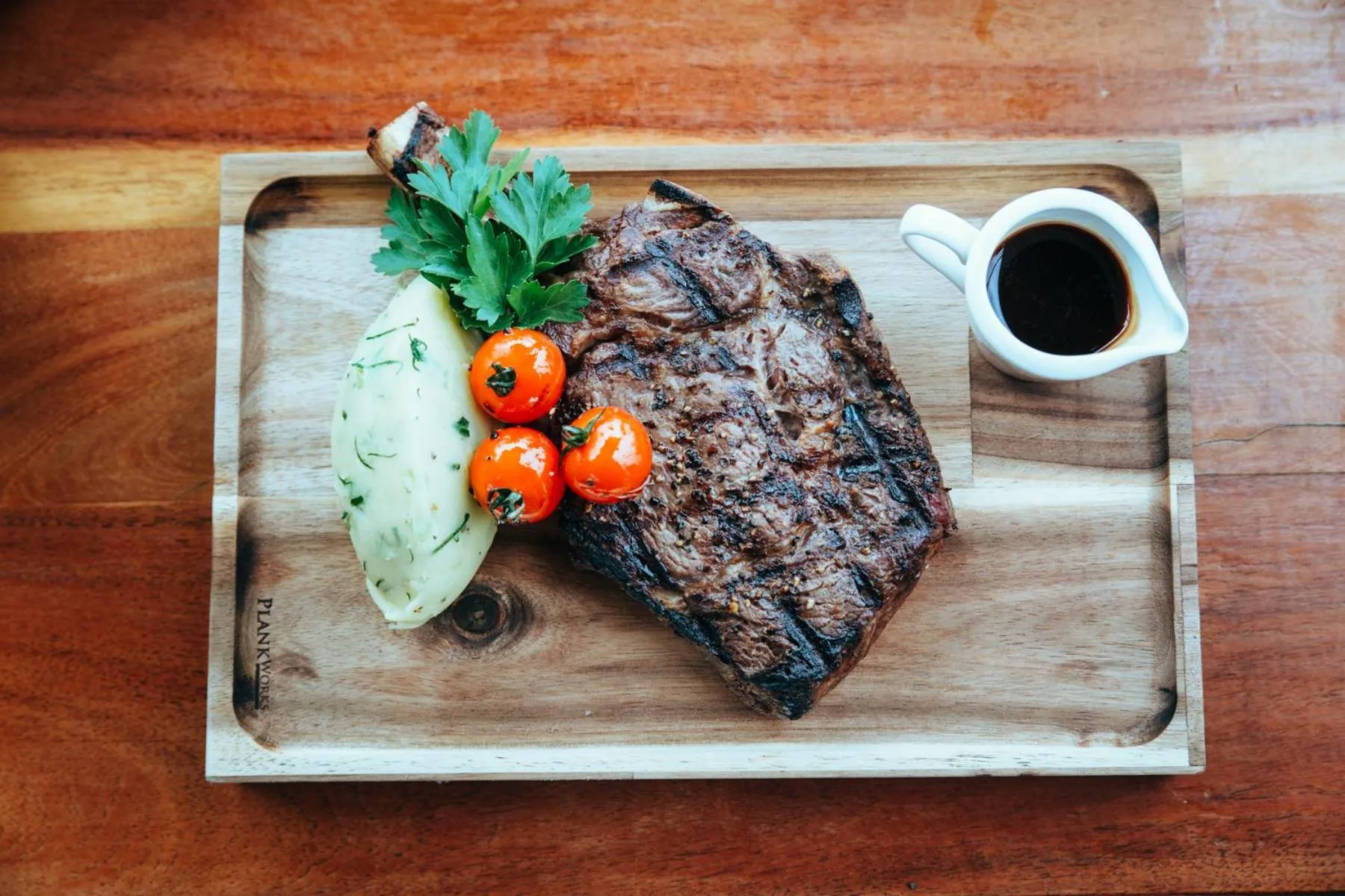 Food and drinks in Onslow Beach Resort