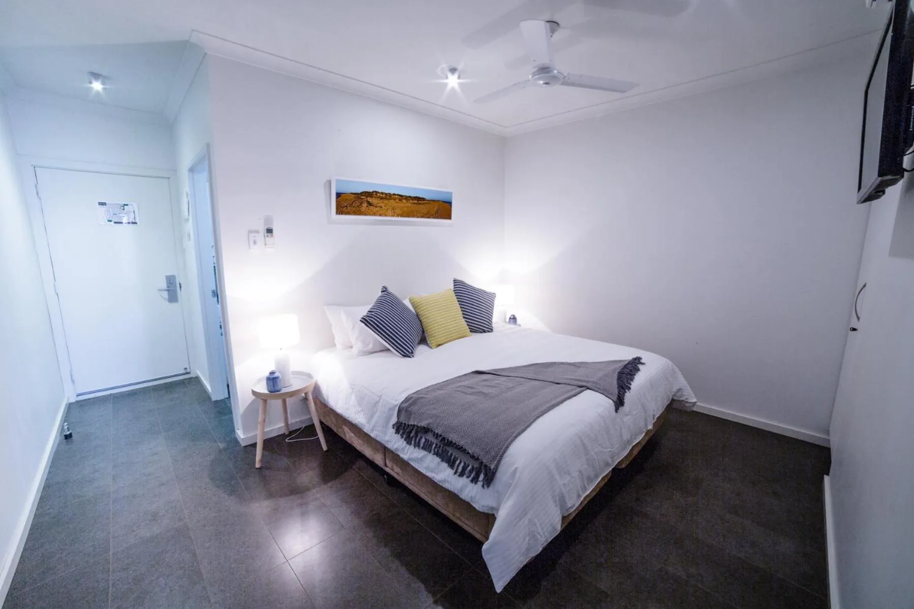 Bedroom, Bed in Onslow Beach Resort