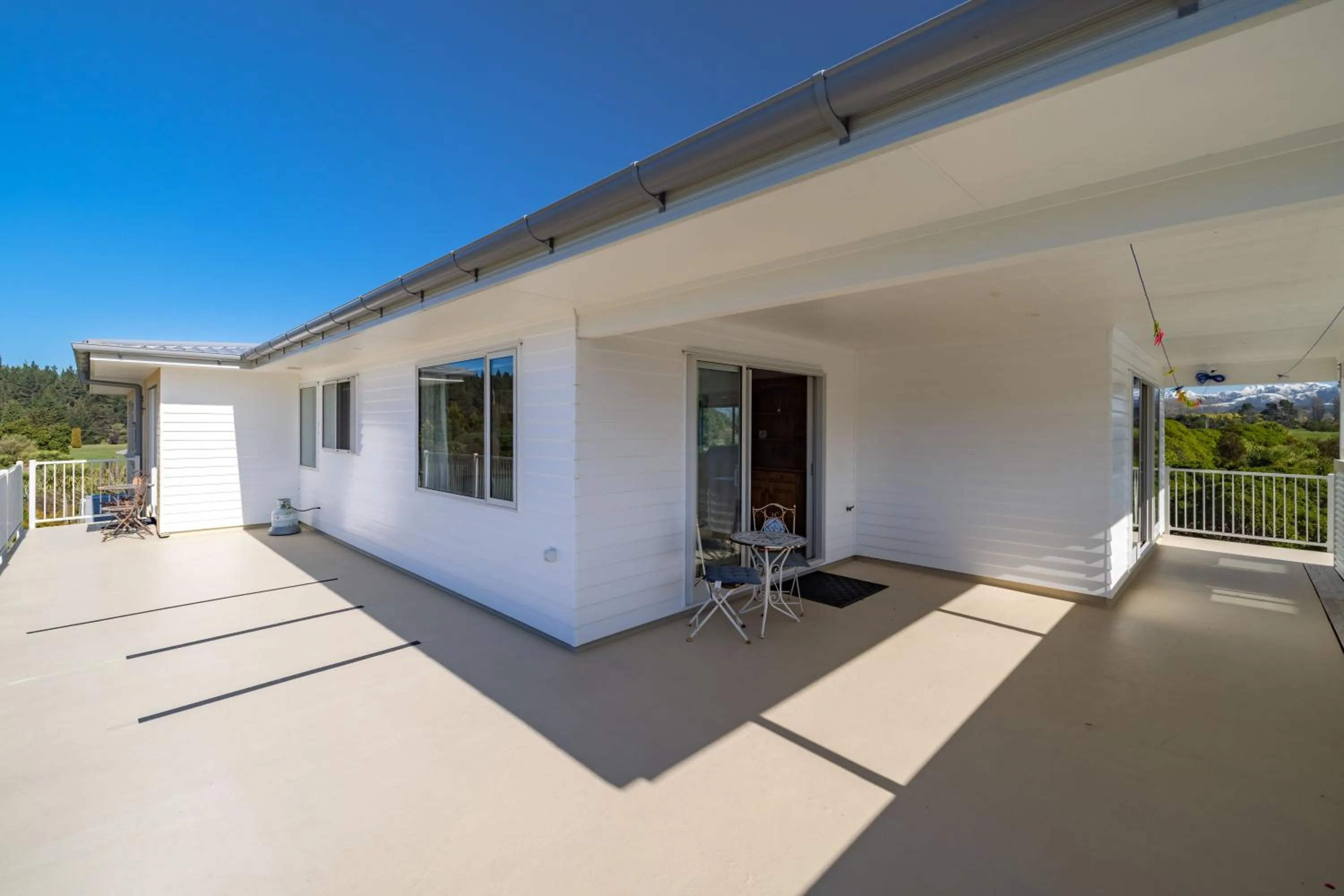 Property building in Kakatu Retreat