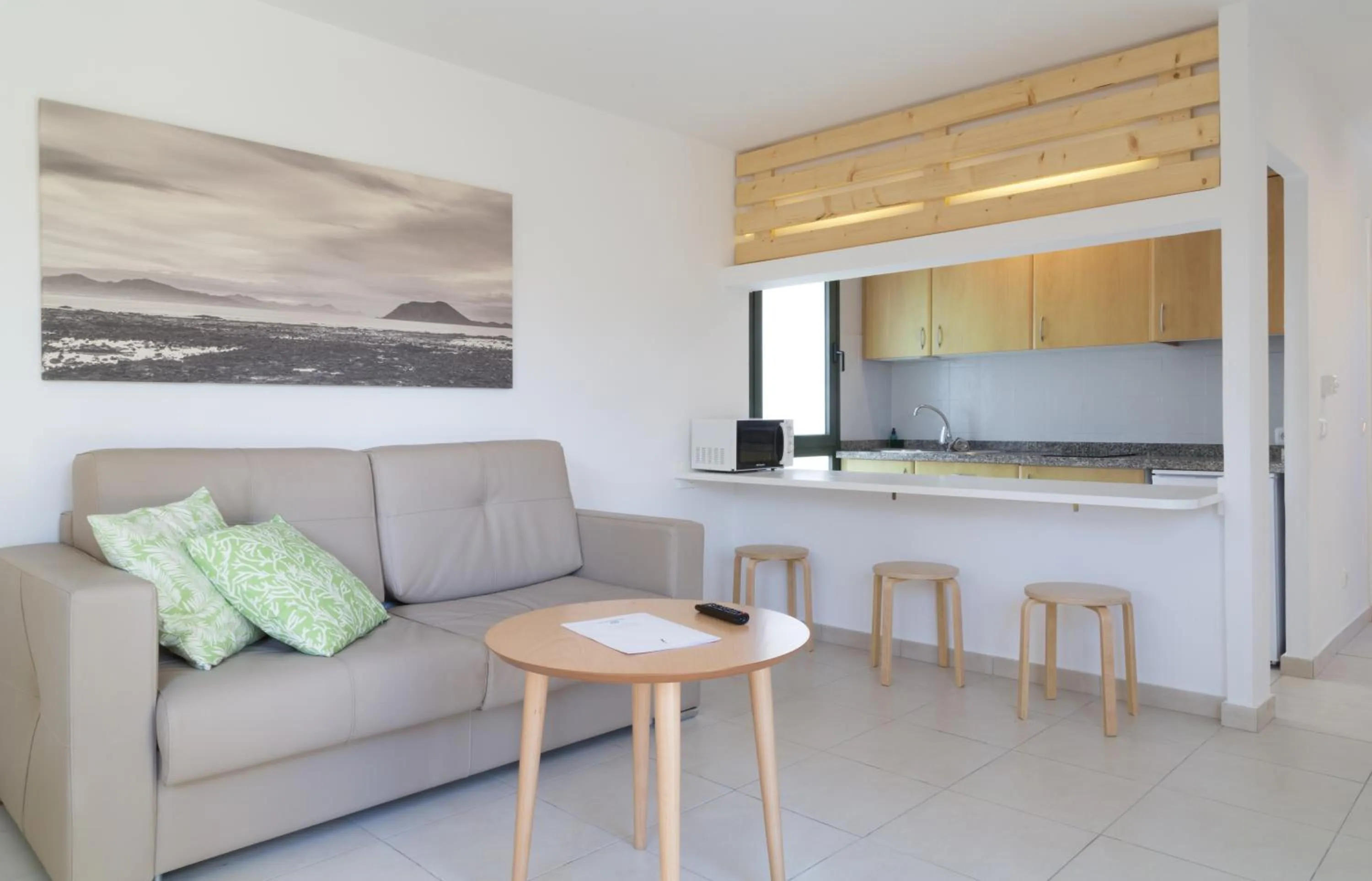 Kitchen or kitchenette in Atlantic Garden Beach Mate