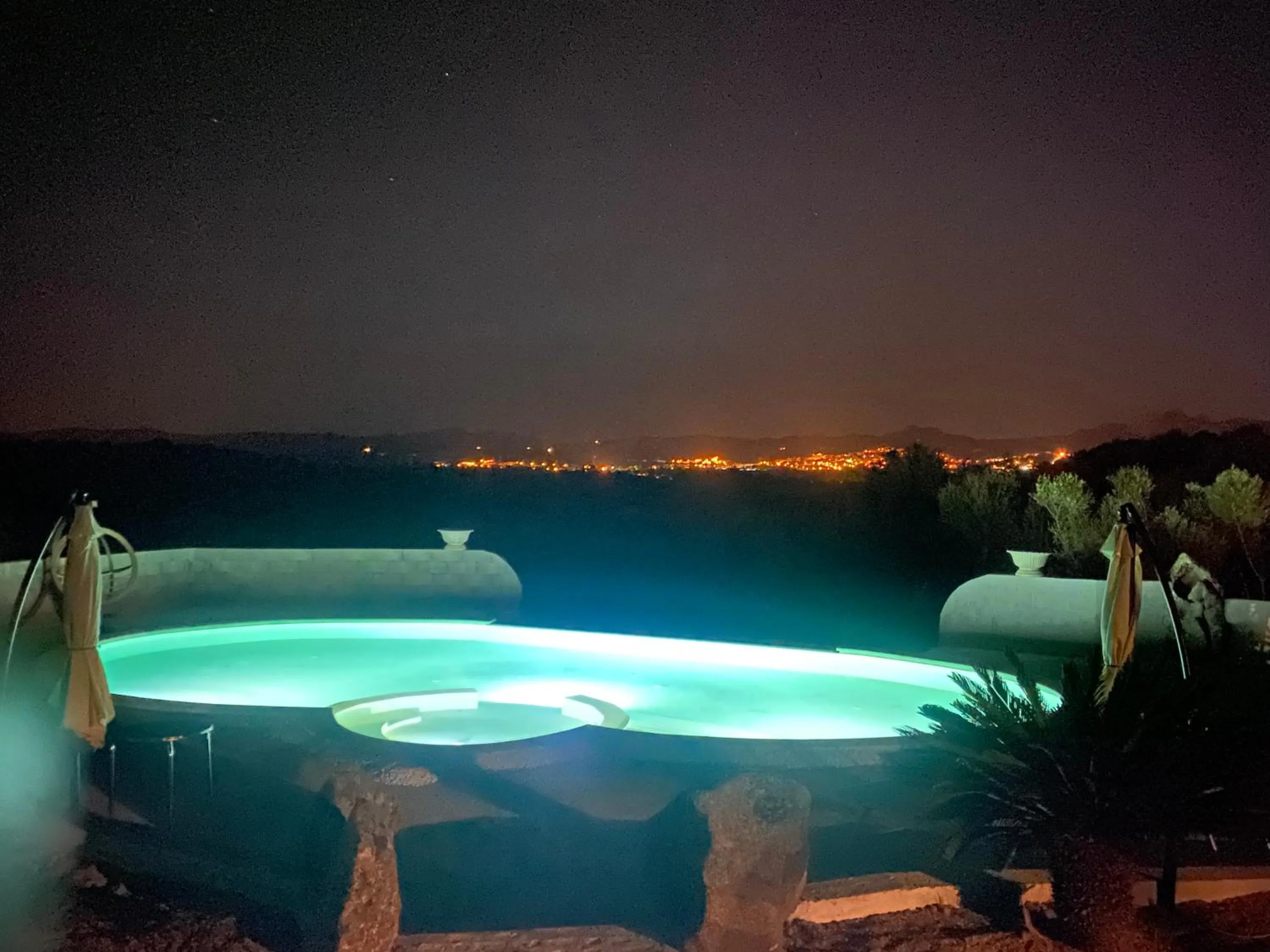 Pool view in Lu Cuccumiau country B&B