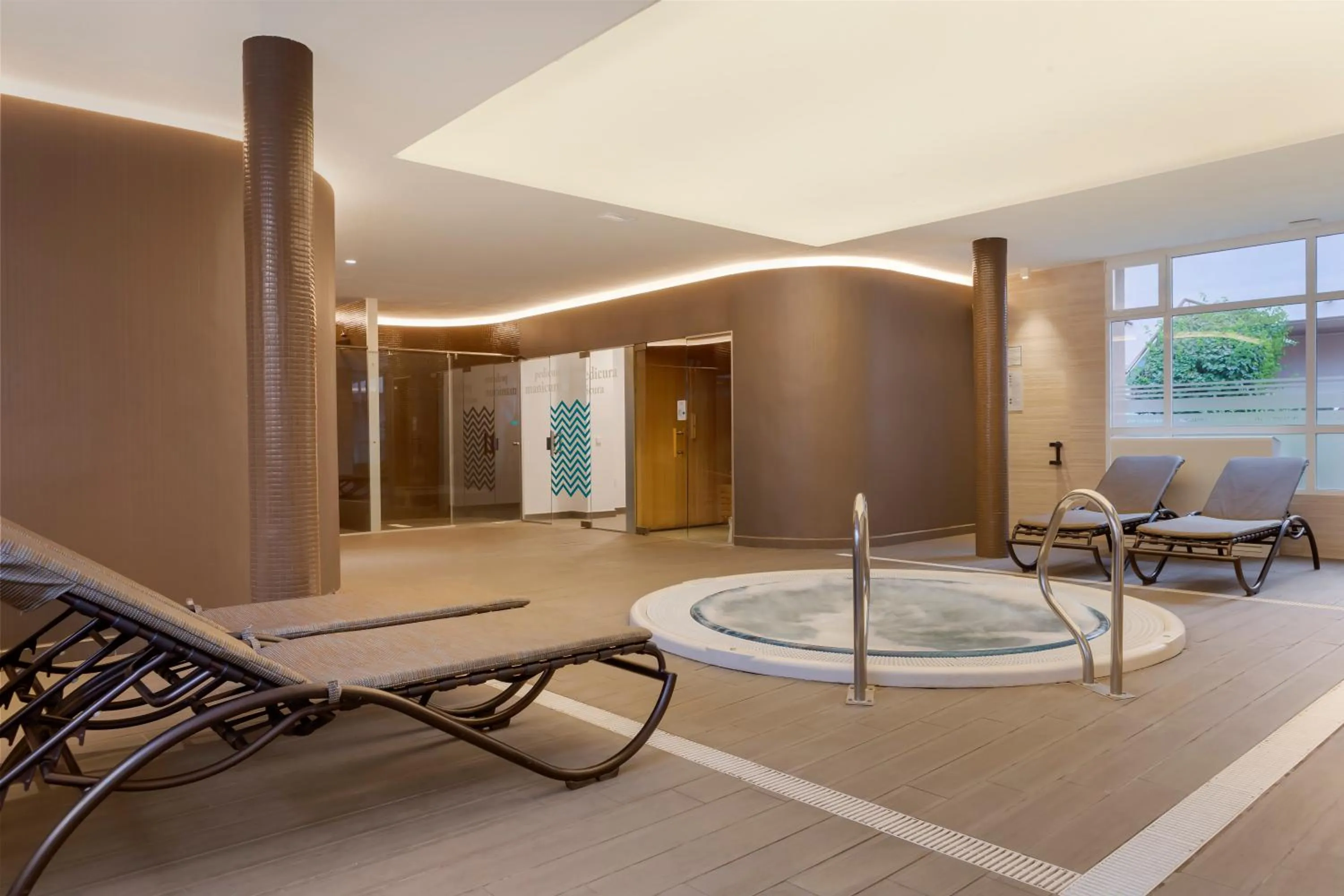 Hot Tub in Los Amigos Beach Club