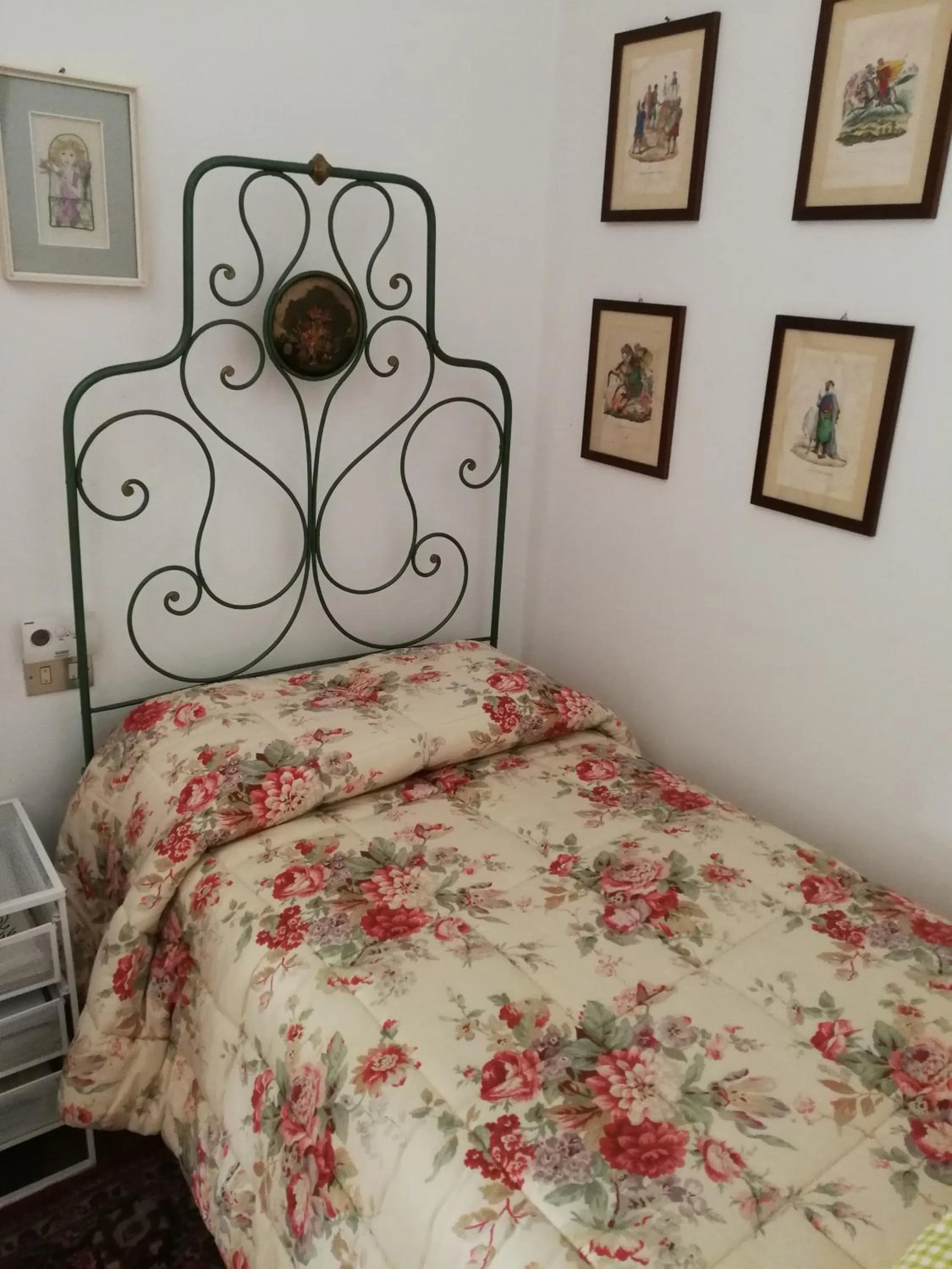 Photo of the whole room, Bed in B&B Casa Cettina