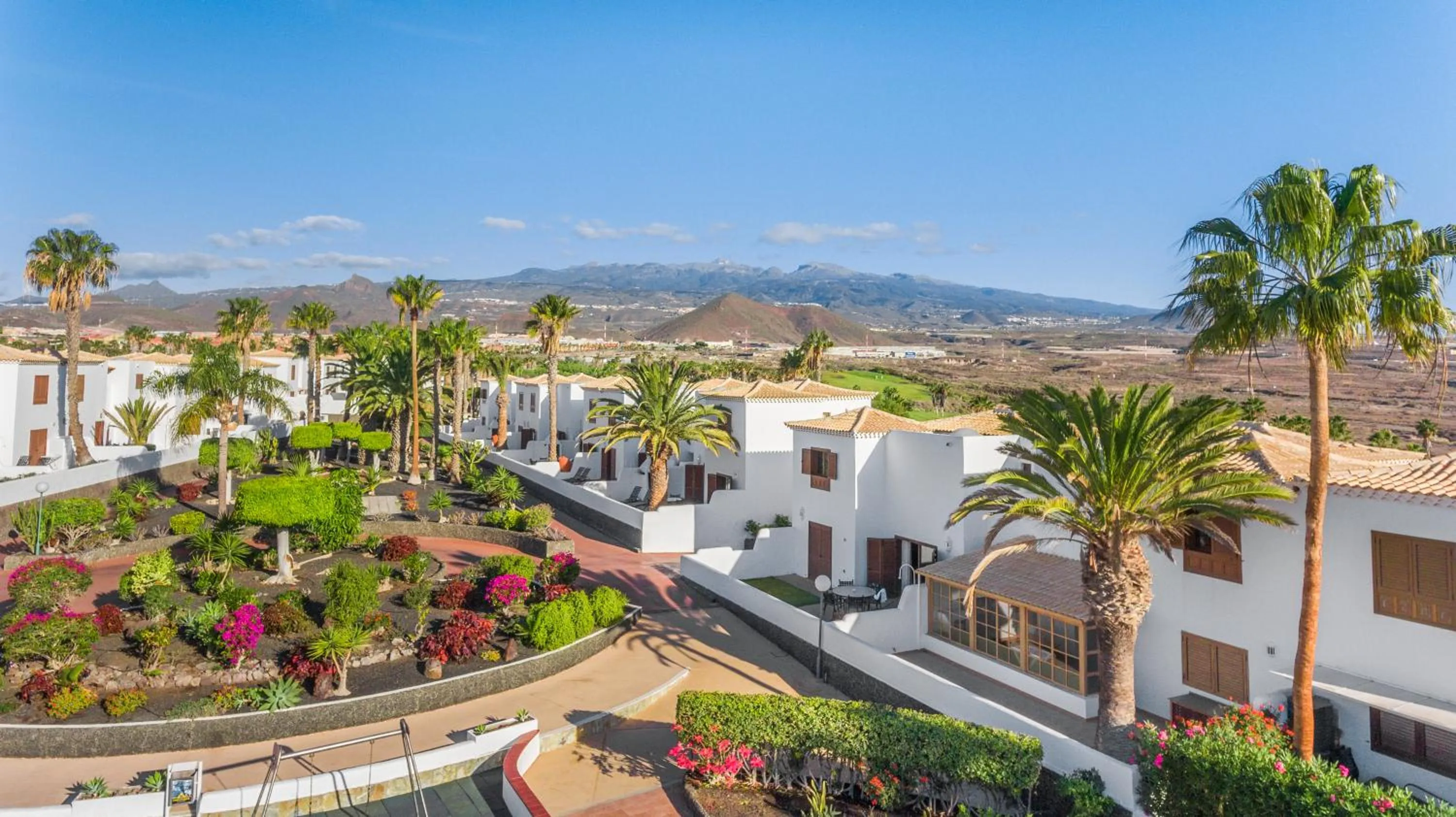 Property building in Royal Tenerife Country Club