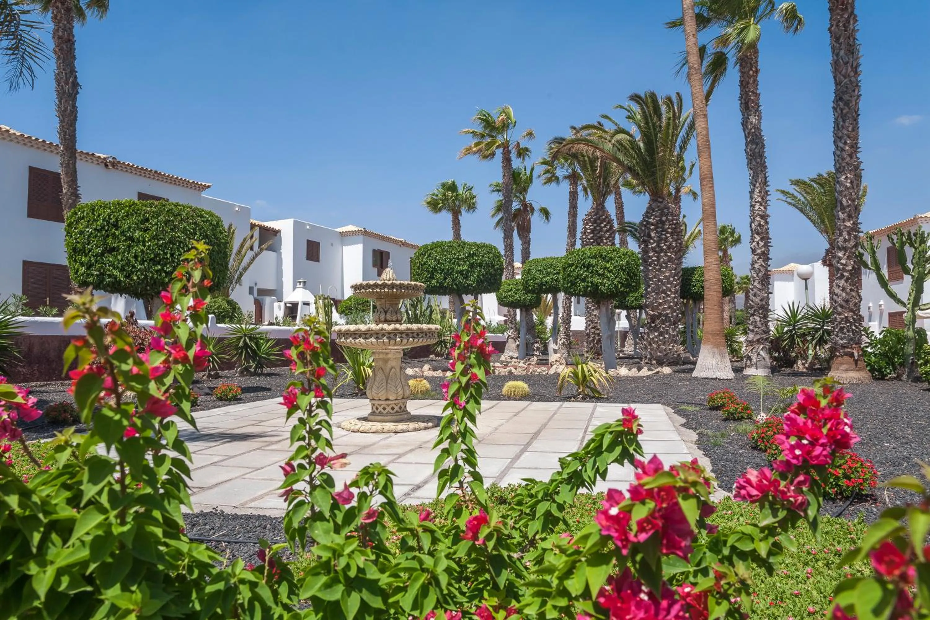 Property building in Royal Tenerife Country Club